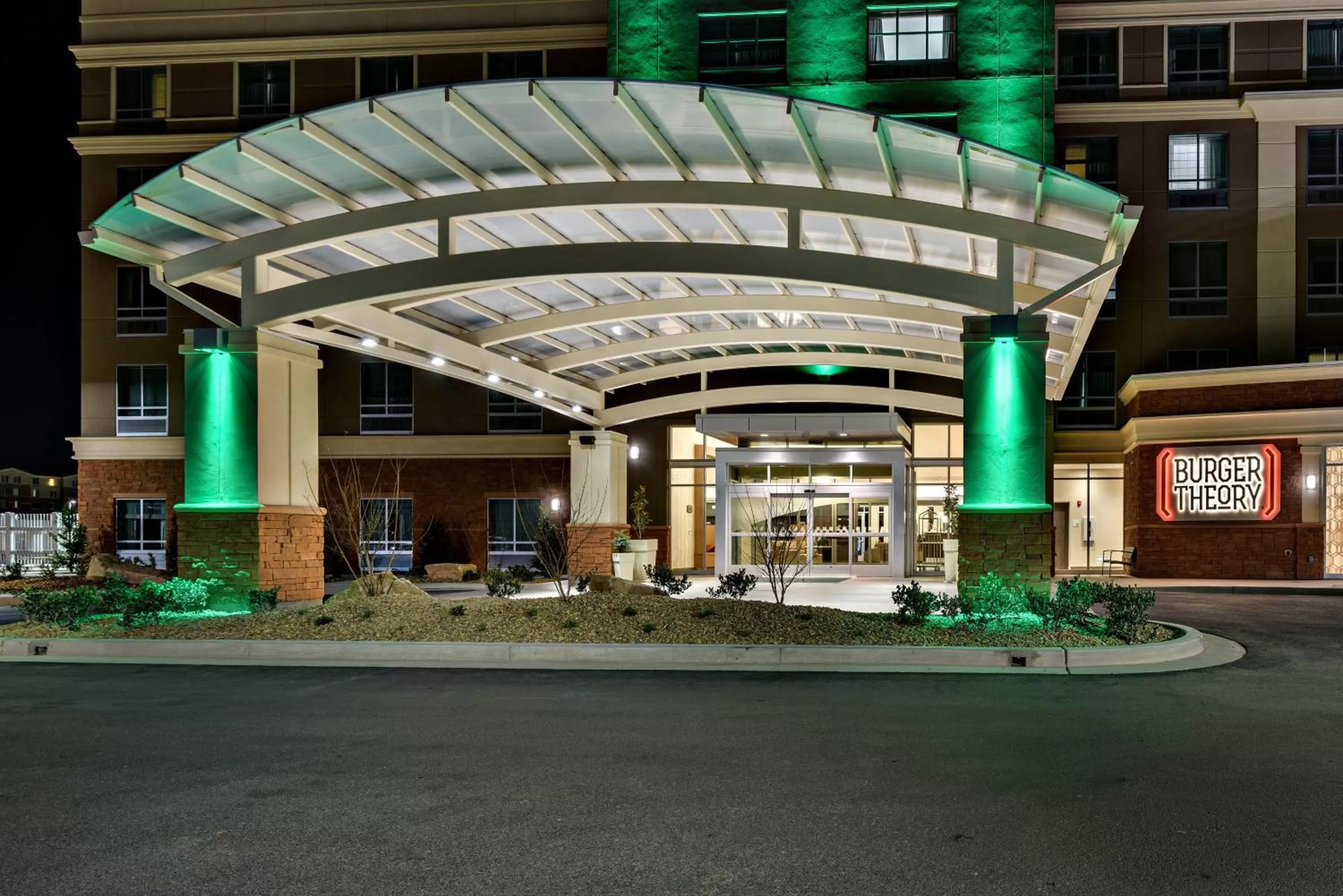 Property building in Holiday Inn St. George Convention Center by IHG