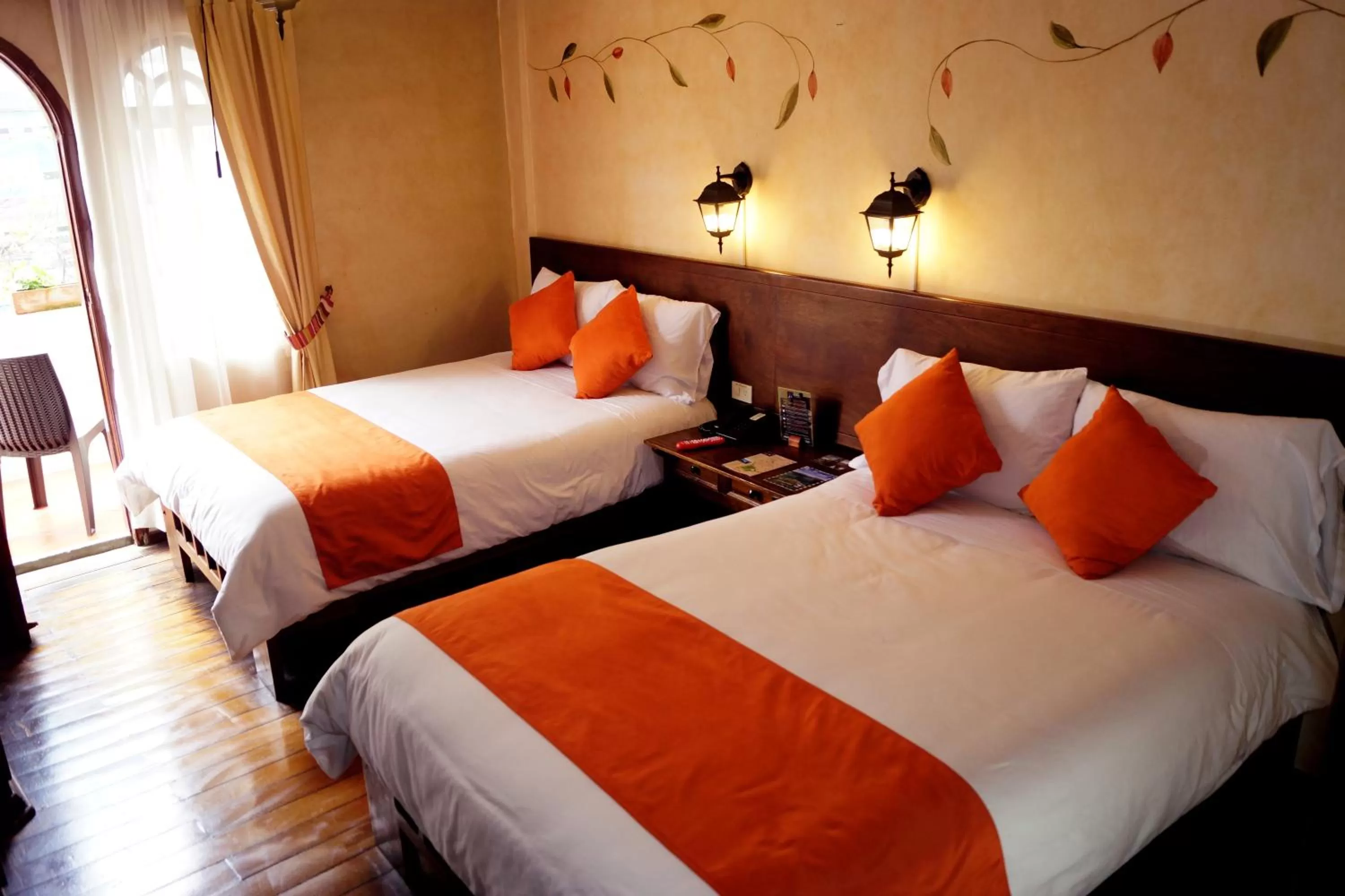 Classic Double Room with Balcony in Kitu Hotel