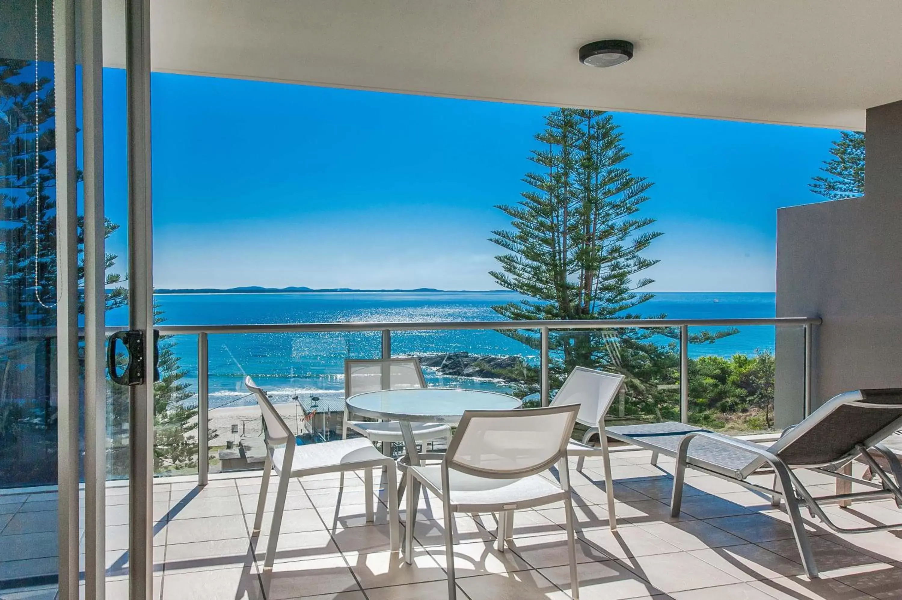 Balcony/Terrace in Sandcastle Apartments