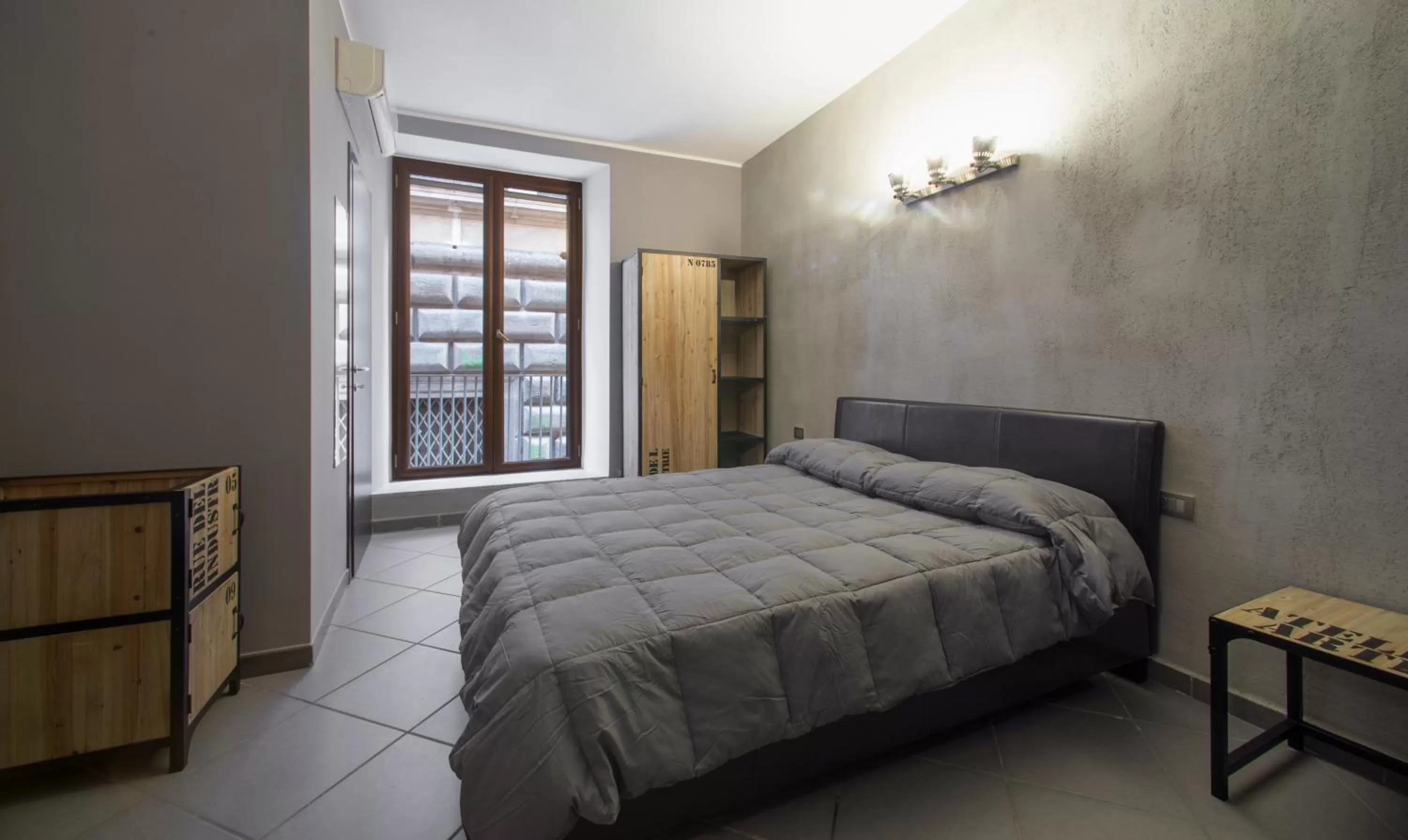 Photo of the whole room, Bed in Il Taschino Suite