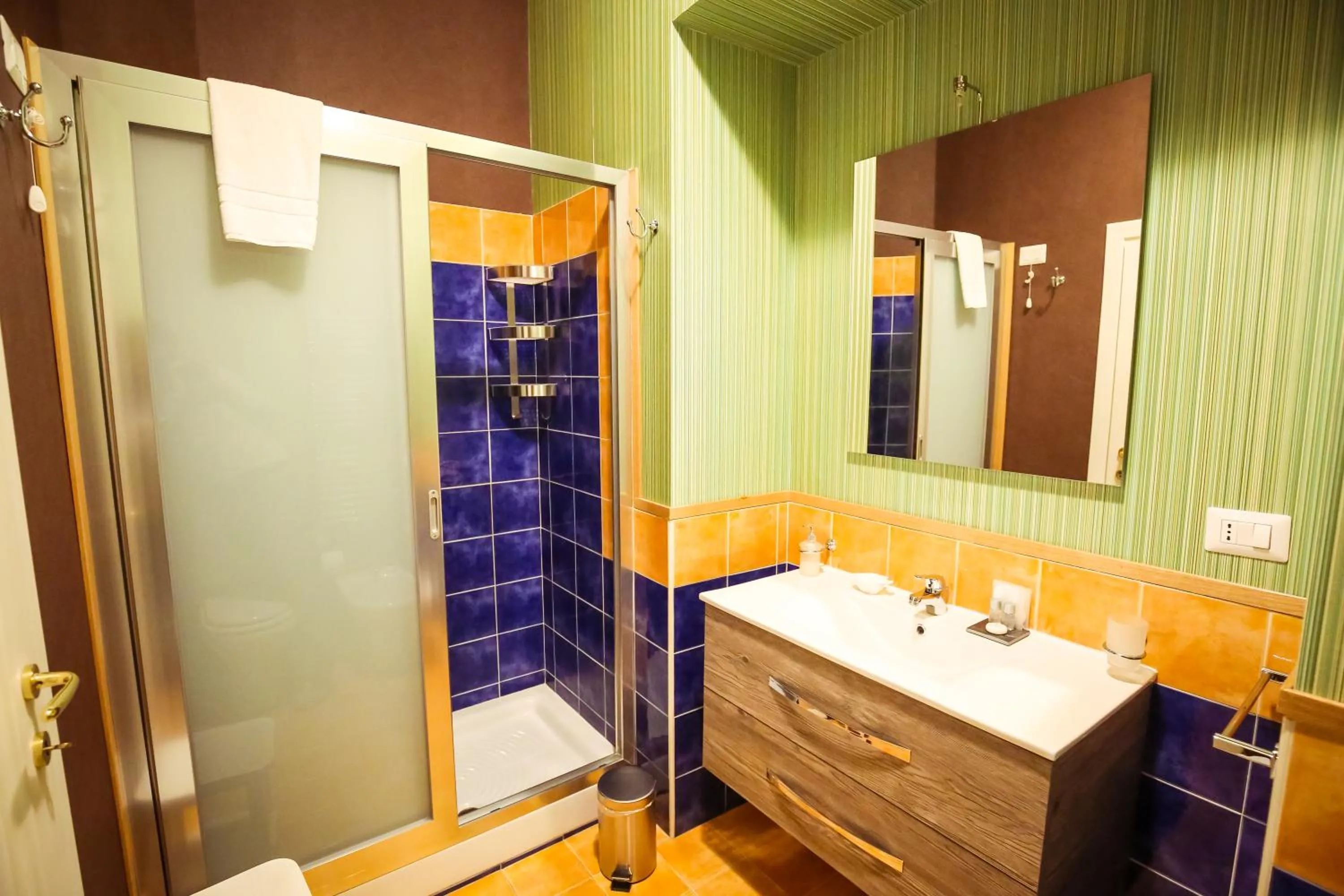 Shower in NapoliMia Boutique Hotel