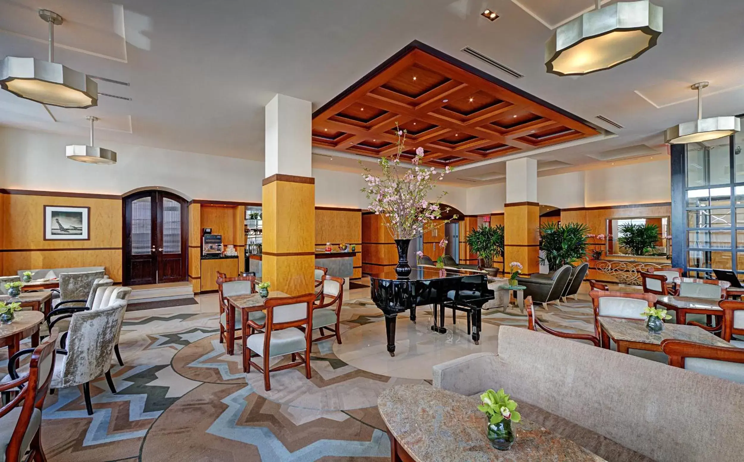 Lobby or reception, Restaurant/Places to Eat in Hotel Giraffe by Library Hotel Collection