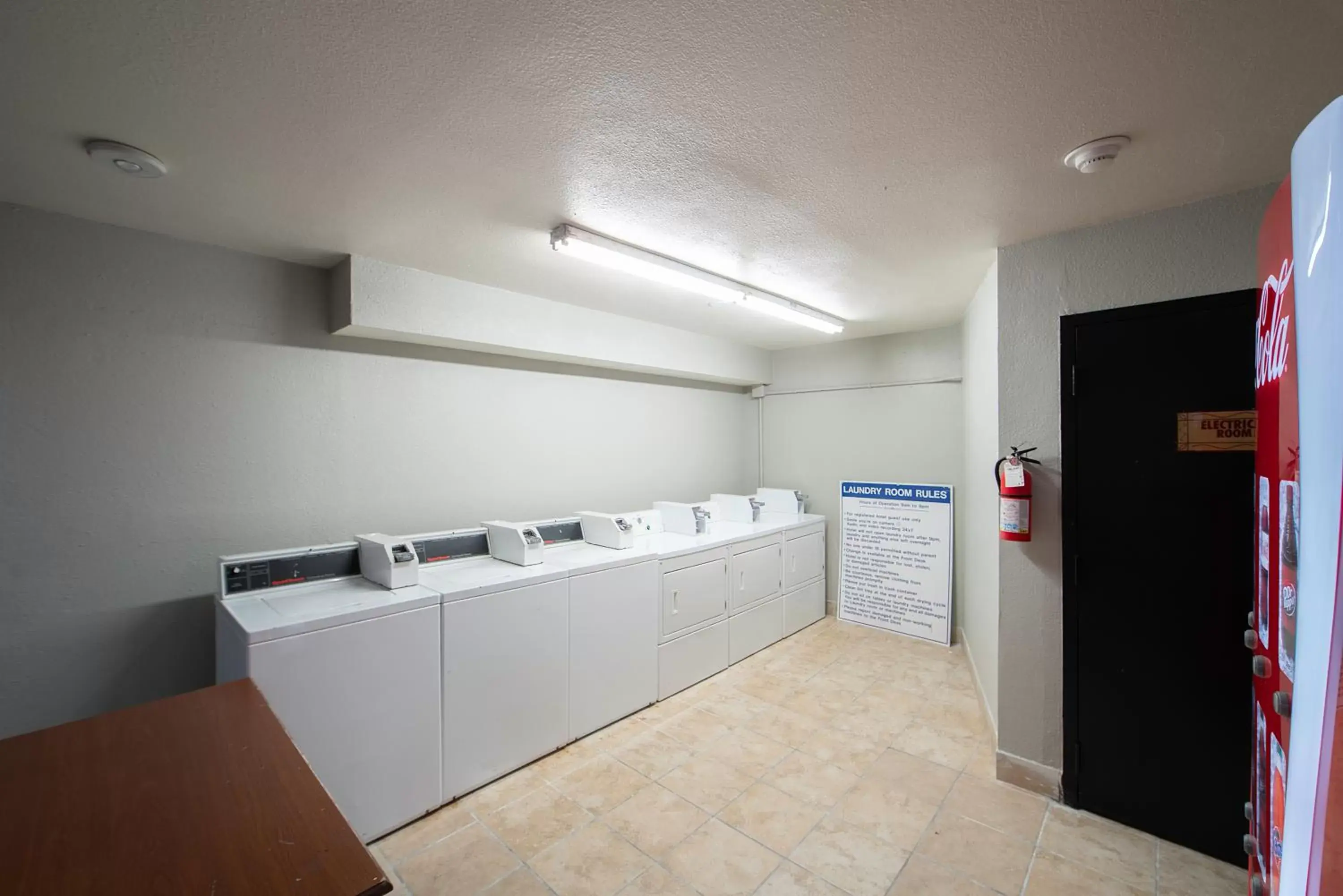 Area and facilities, Bathroom in Alexis Hotel & Banquets Dallas Park Central Galleria