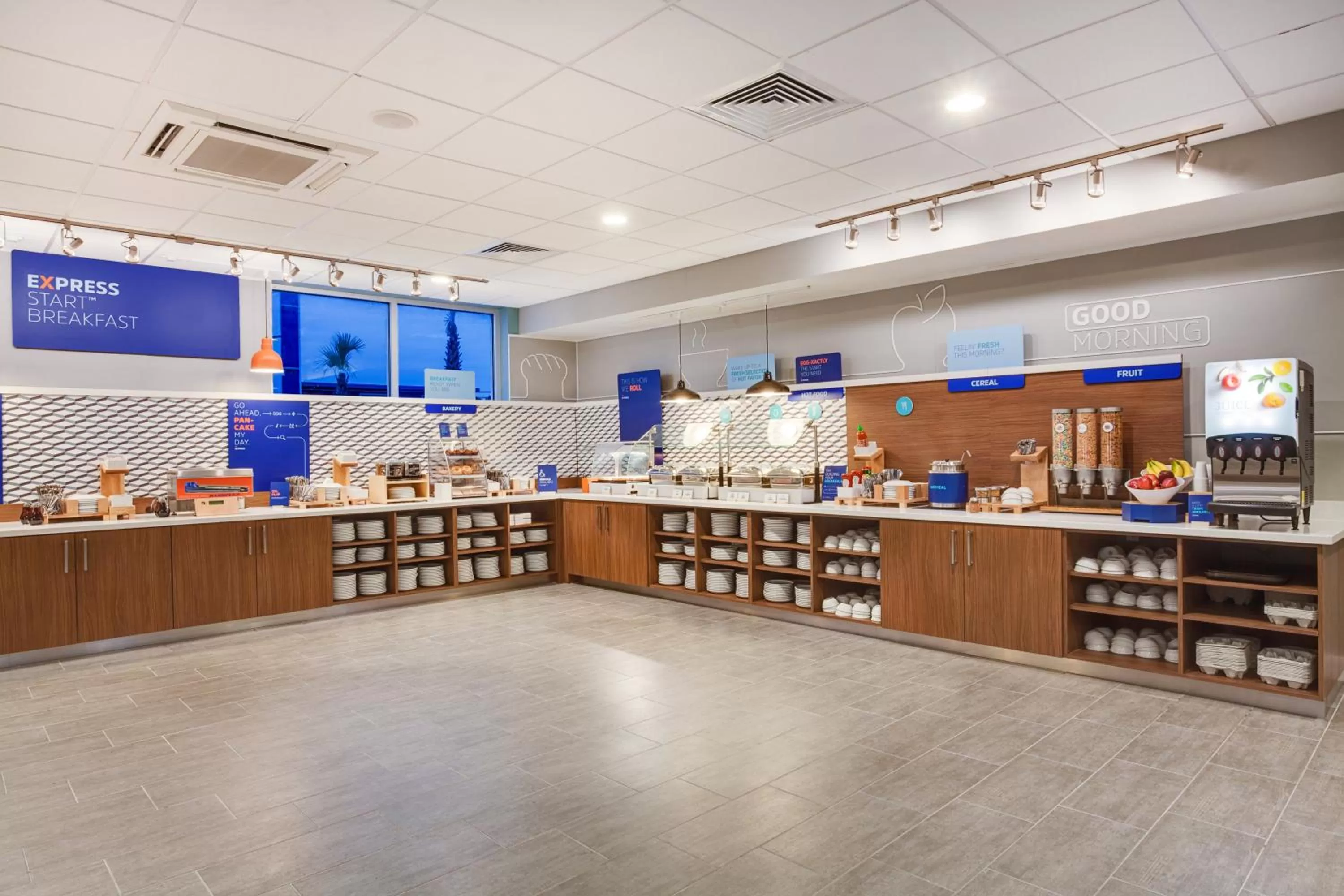 Breakfast in Holiday Inn Express & Suites Panama City Beach - Beachfront by IHG