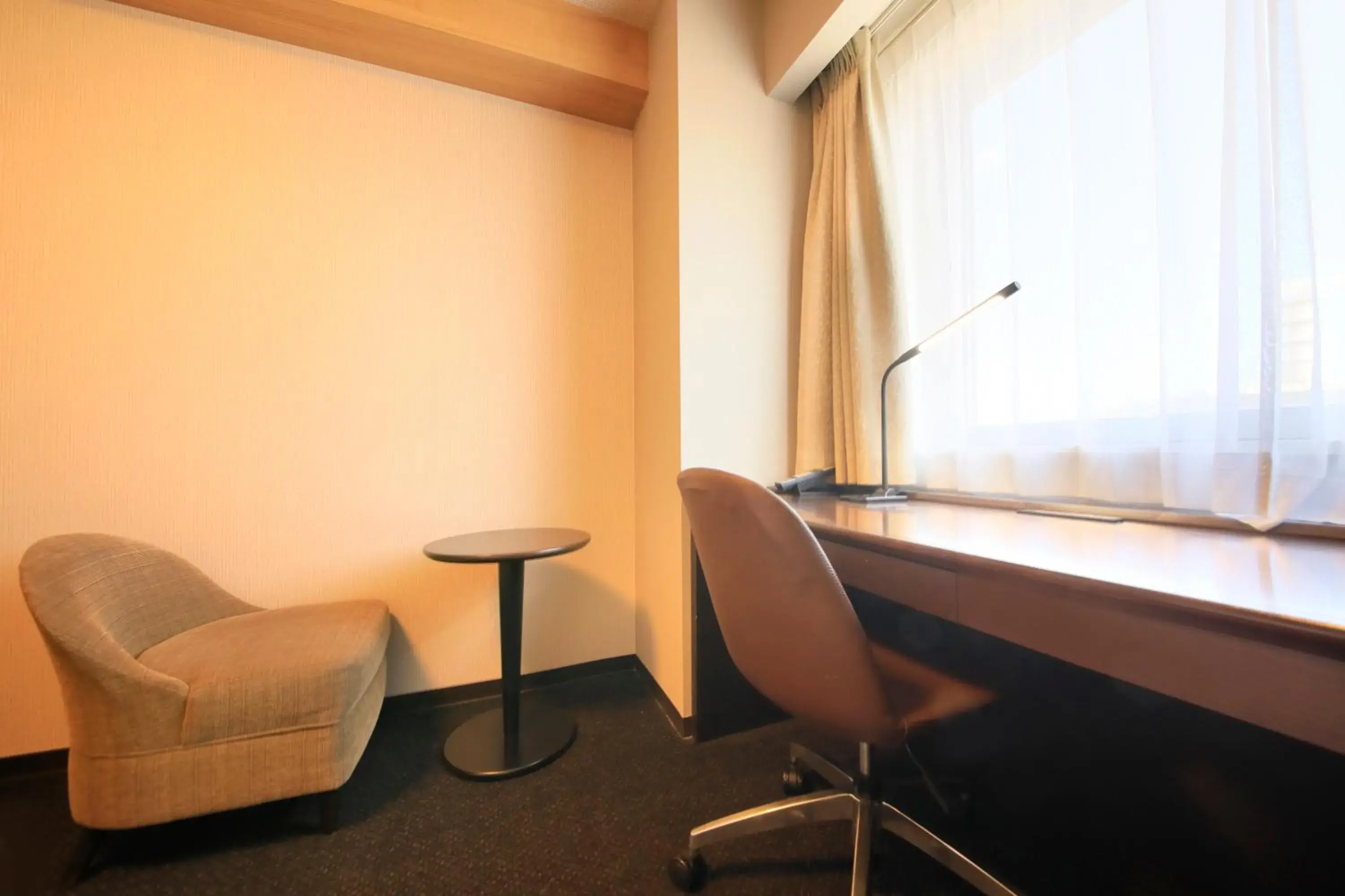 Photo of the whole room, Seating Area in Richmond Hotel Yamagata-Ekimae