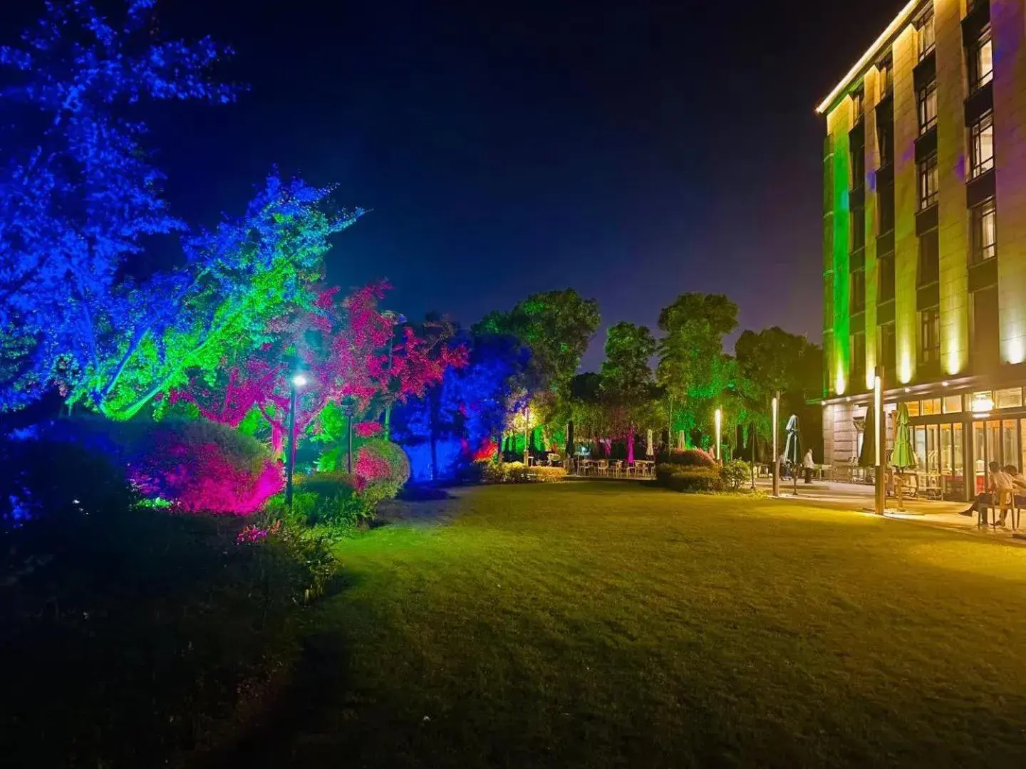 Garden in The Senz Hotel & SPA