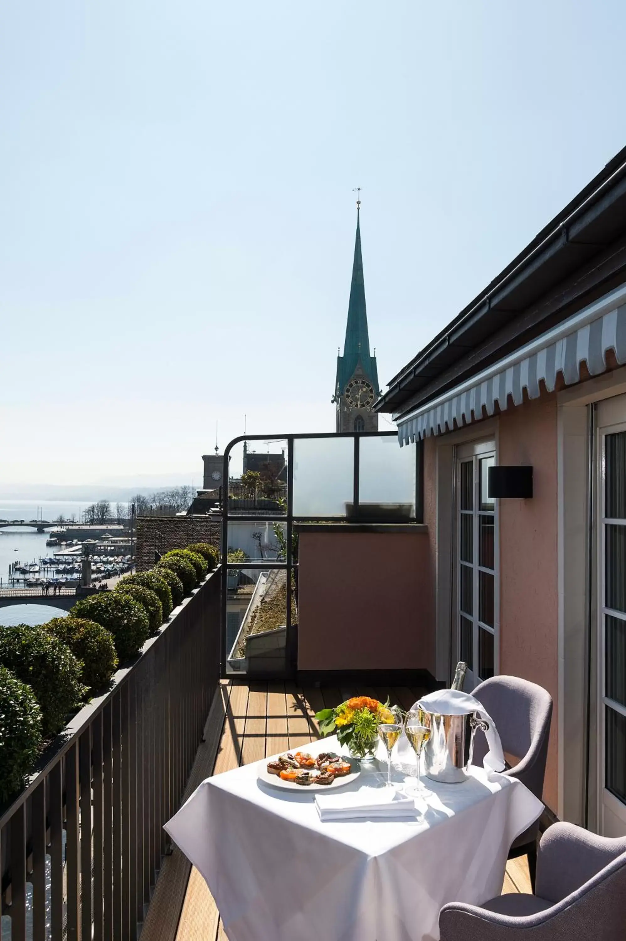 View (from property/room), Restaurant/Places to Eat in Storchen Zürich - Lifestyle boutique Hotel