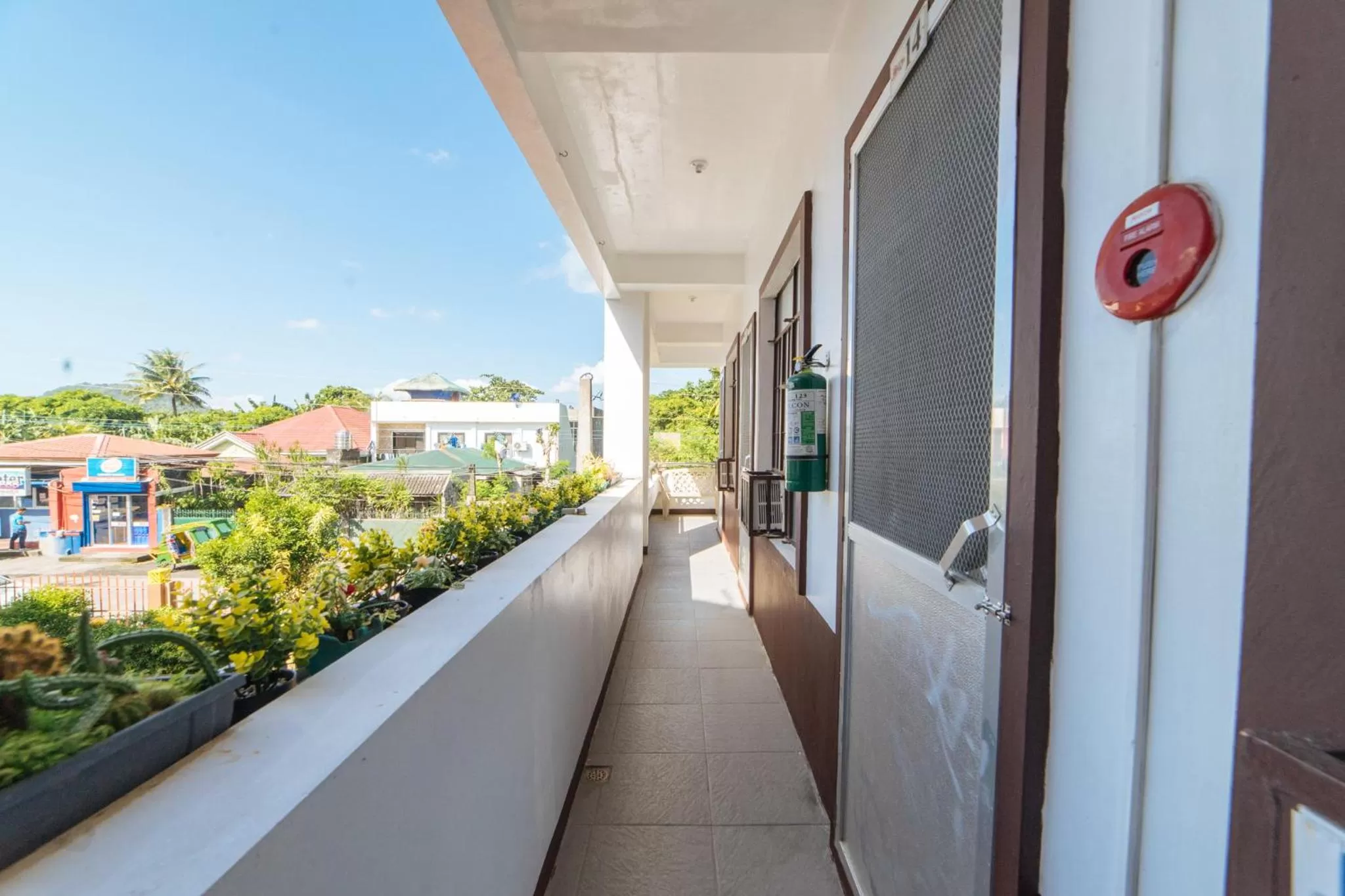 Balcony/Terrace in RedDoorz at Pag Asa Rawis Legazpi