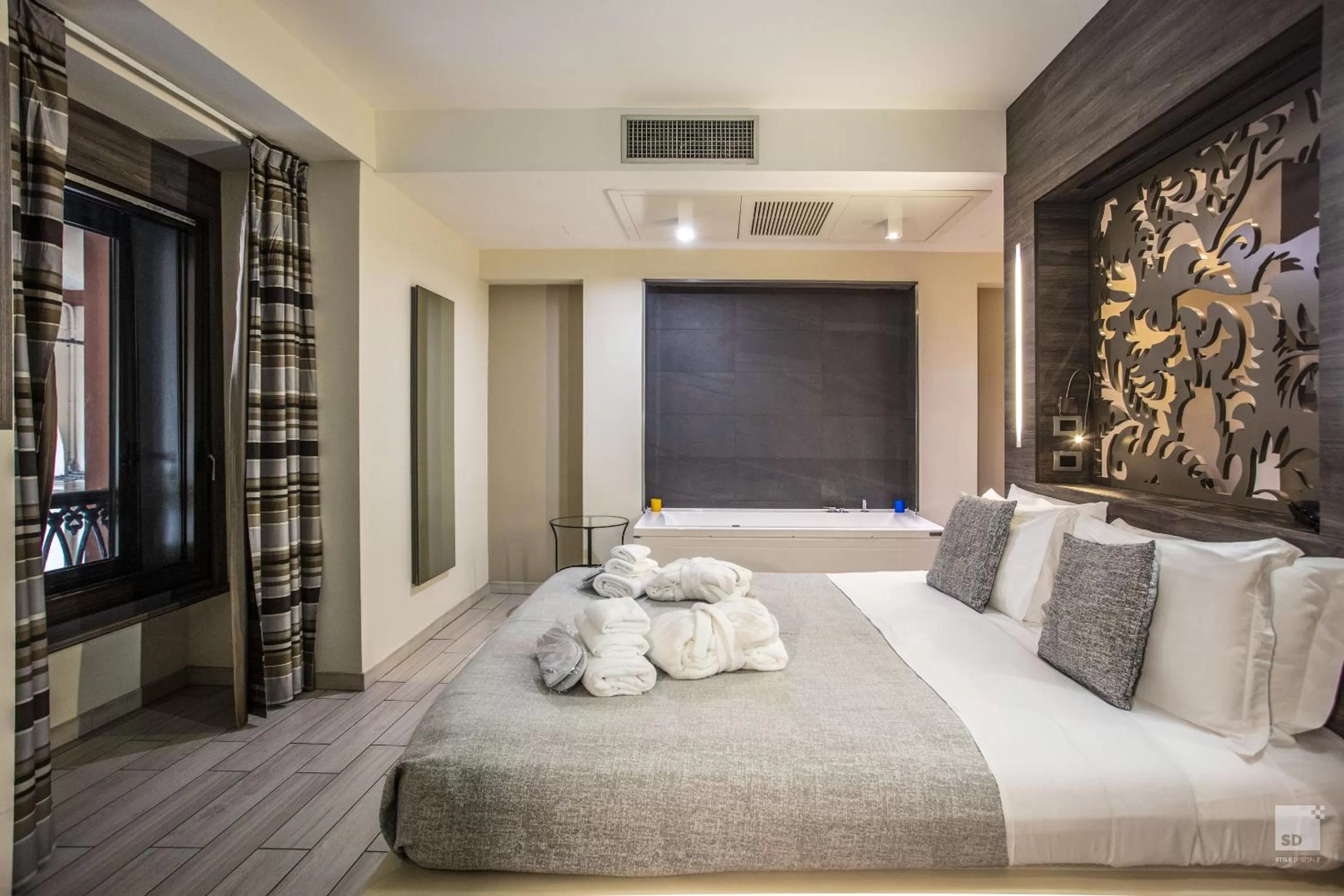 Bed in Hotel Diplomatic