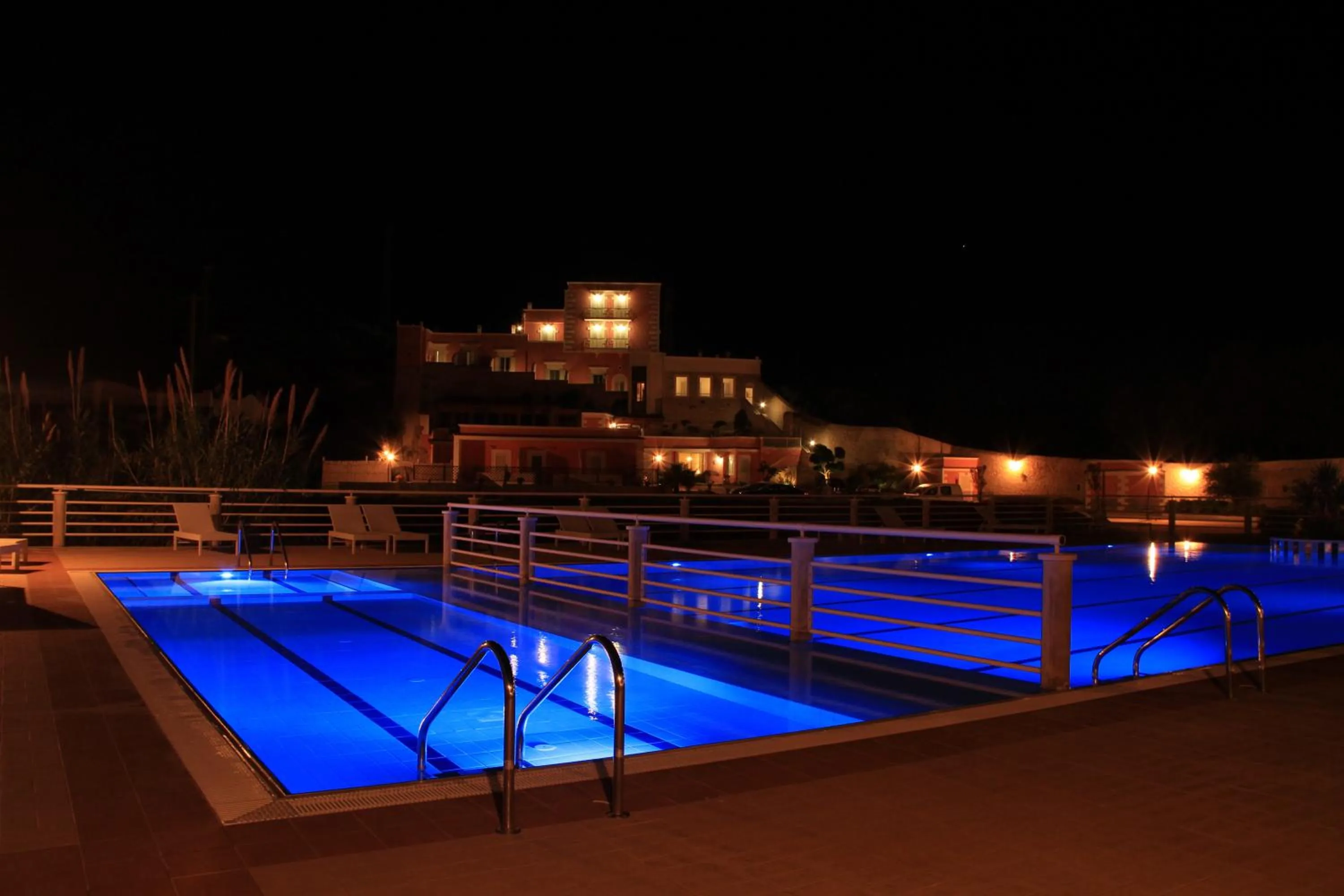 Swimming pool in Hotel Boutique Il Castellino Relais