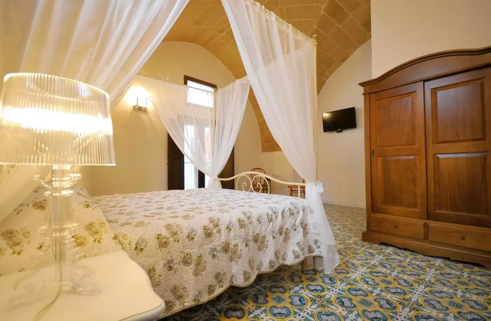 Bed in B&B Corte Casole