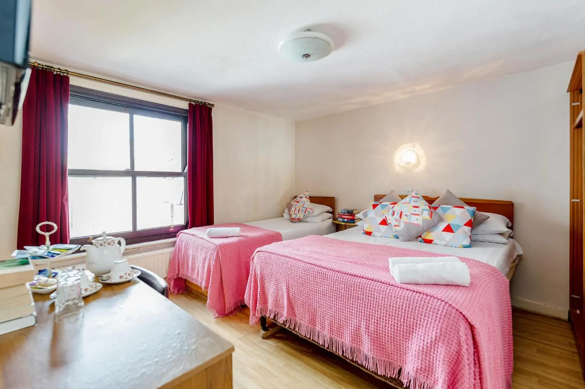 Photo of the whole room in Russell Square Hotel Photo of the whole room in Russell Square Hotel