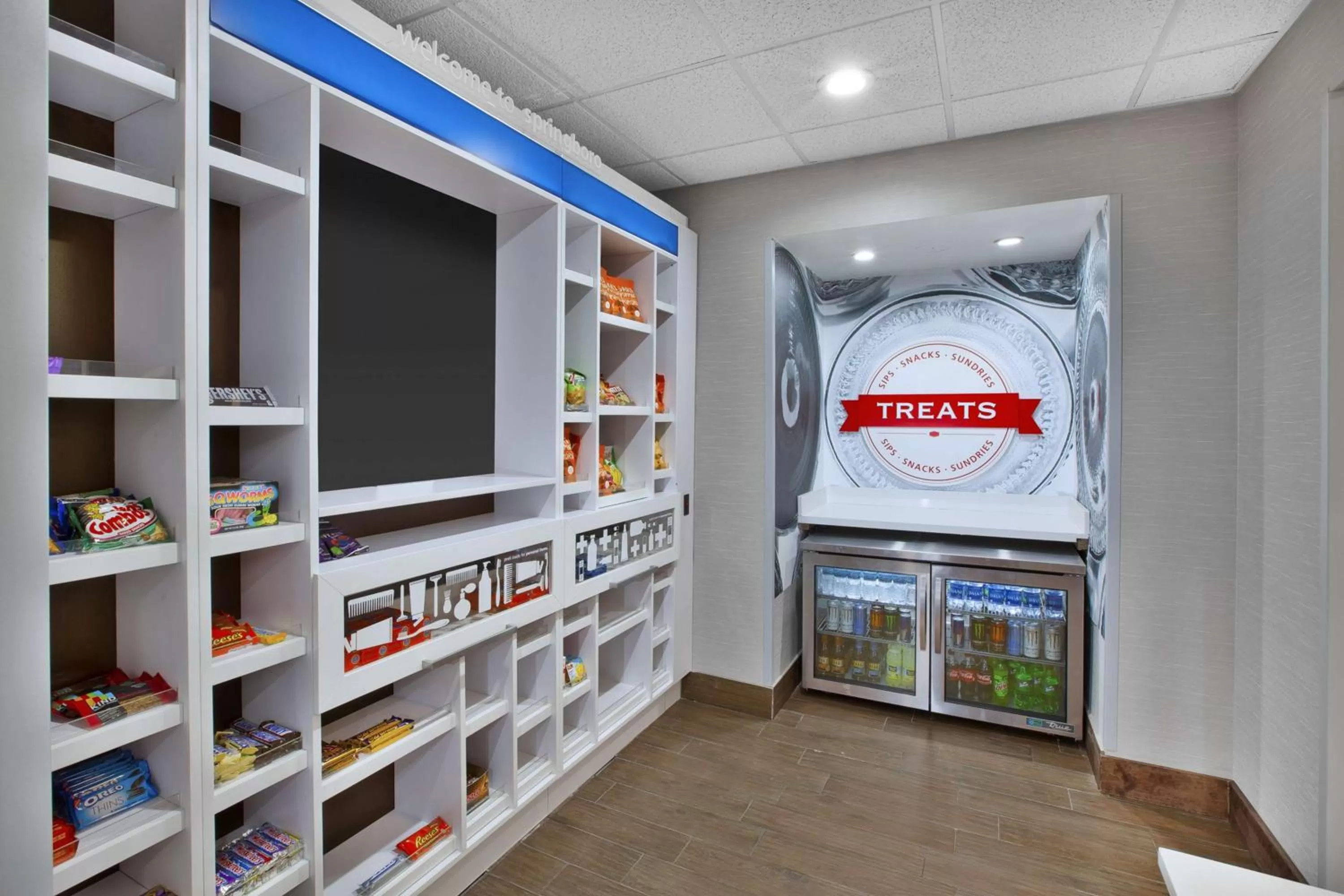 Restaurant/places to eat in Hampton Inn & Suites Springboro