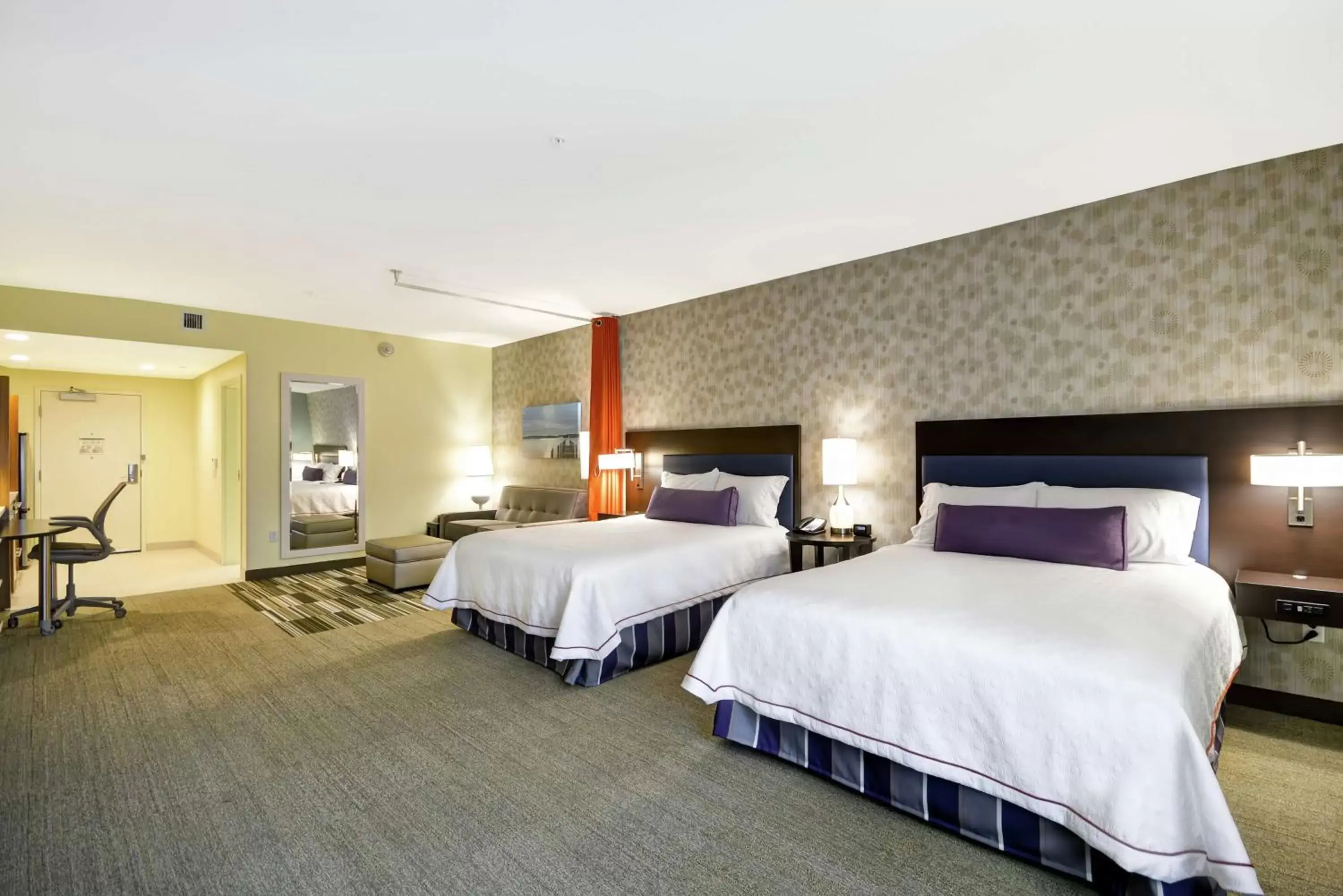 Bedroom, Bed in Home2 Suites By Hilton Minneapolis-Eden Prairie