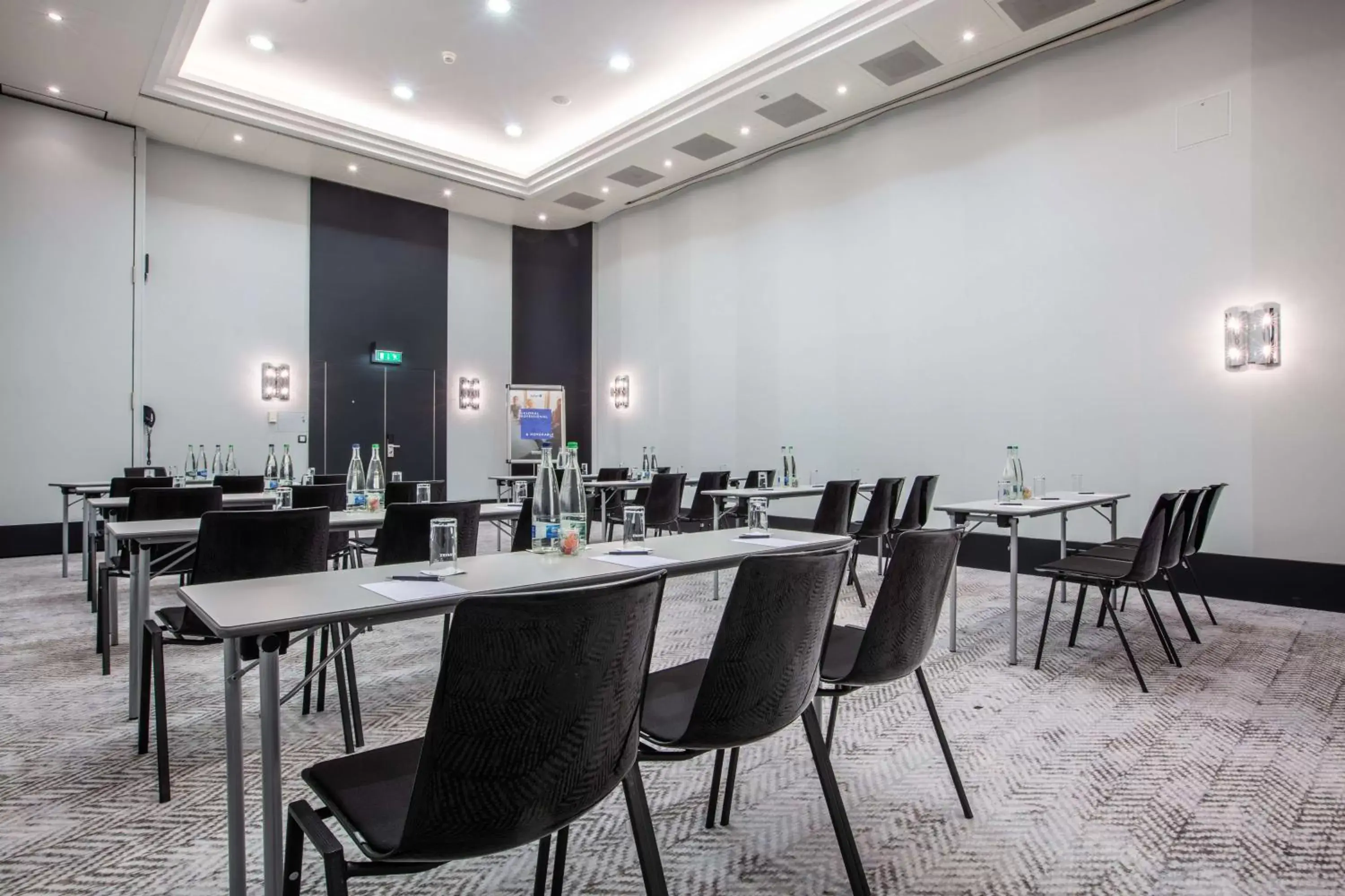 Meeting/conference room, Restaurant/Places to Eat in Radisson Blu, Basel