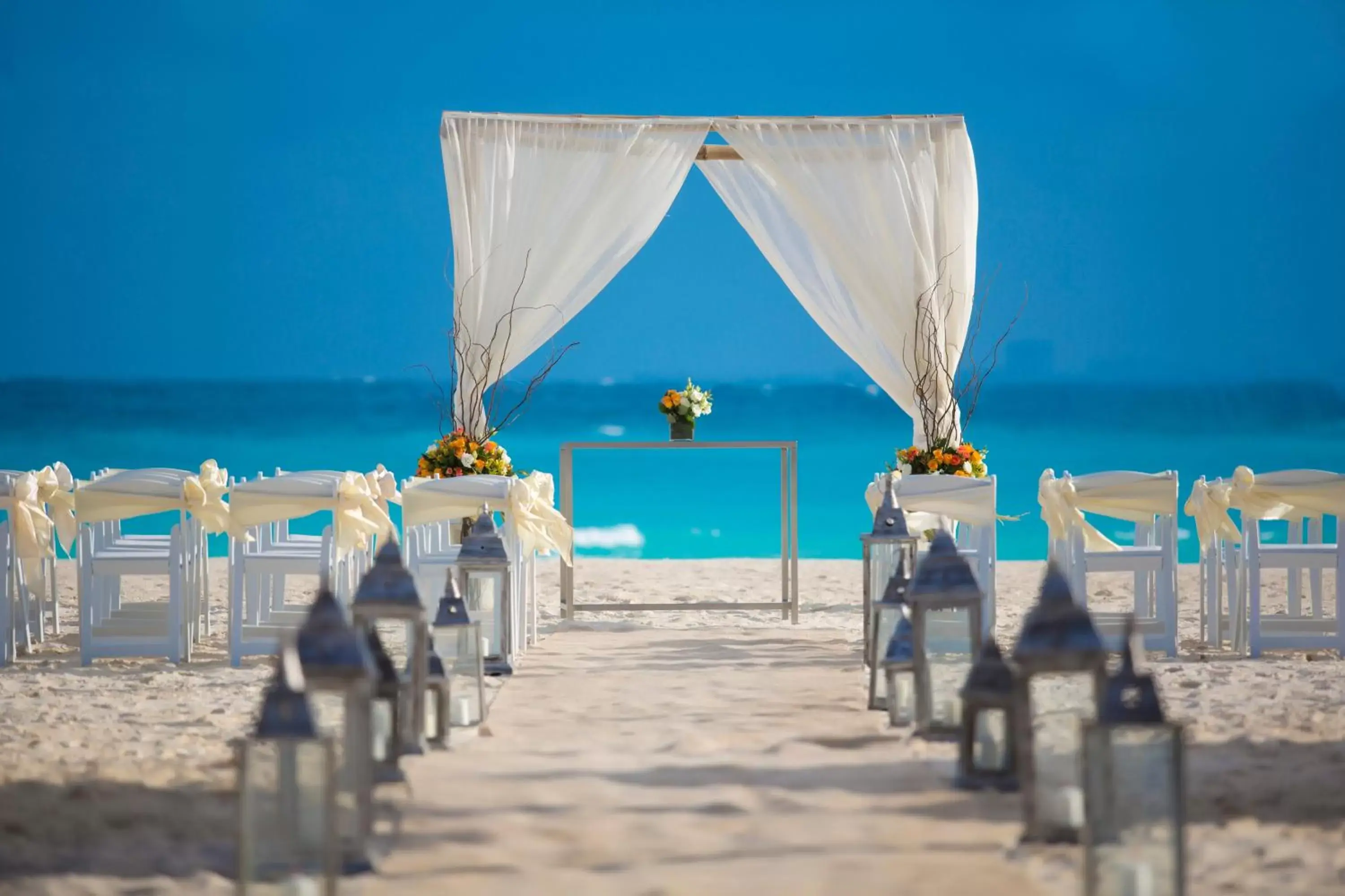 Banquet/Function facilities, Beach in Krystal Grand Cancun