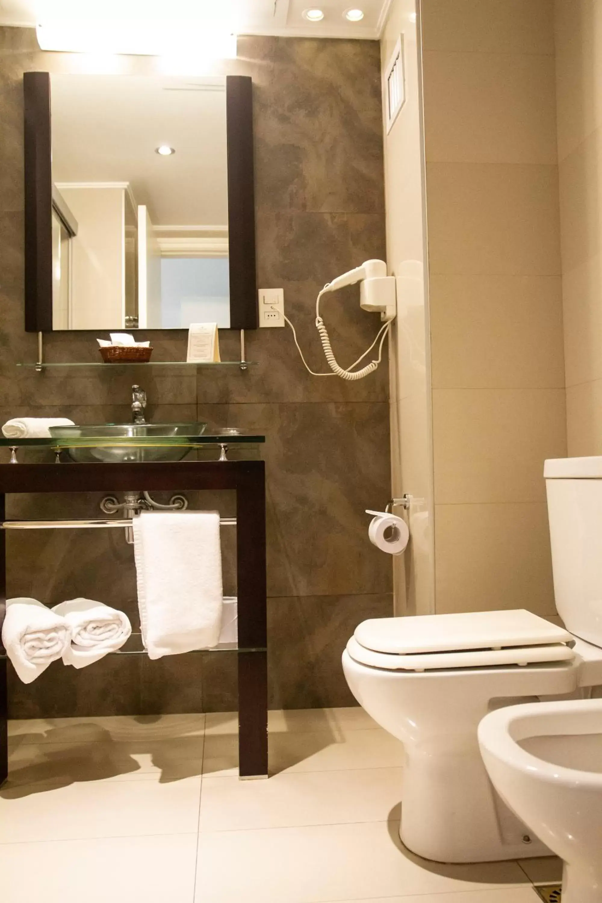 Bathroom in Regency Golf - Hotel Urbano