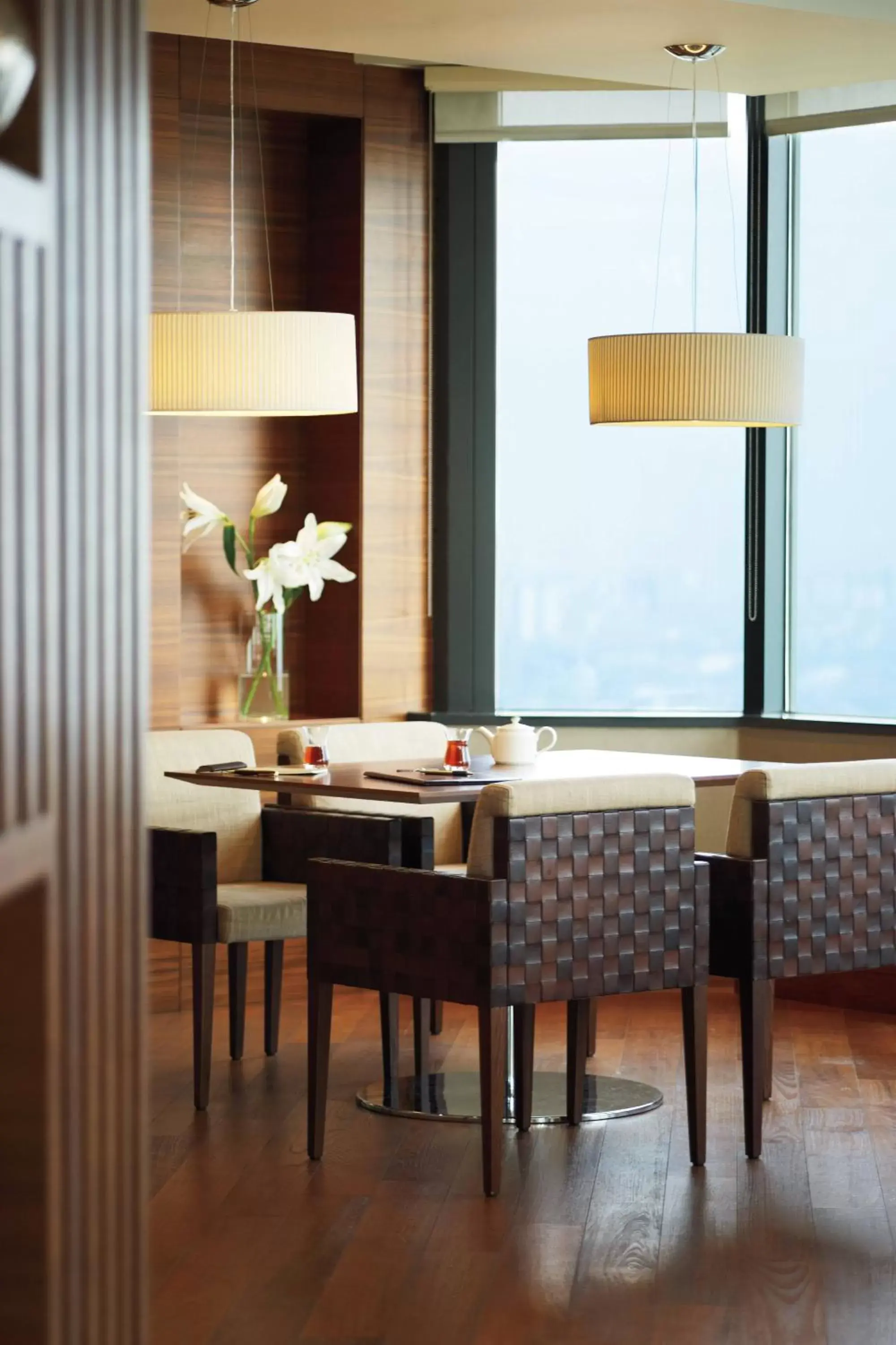 Lounge or bar in Sheraton Istanbul Atakoy Hotel
