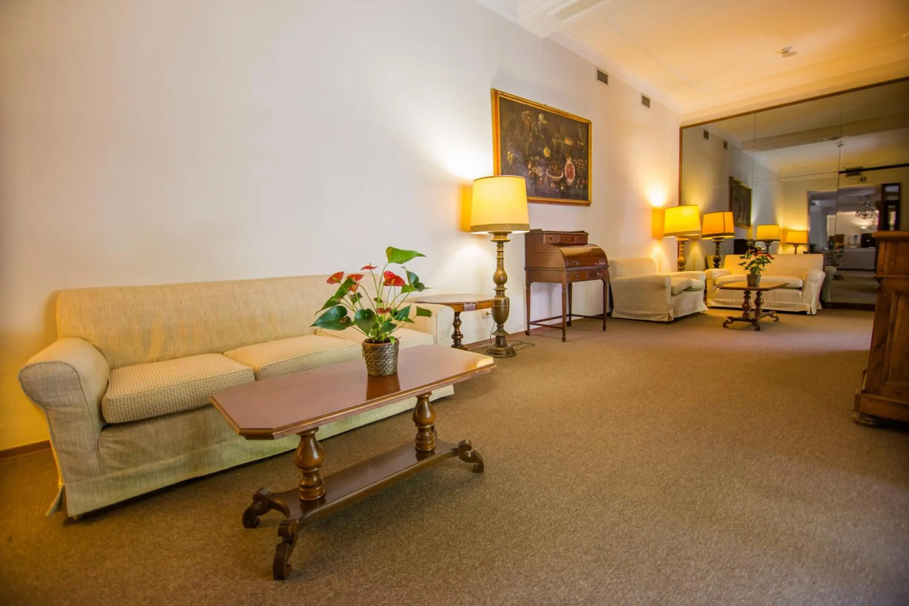 Living room, Seating Area in Hotel Cappelli