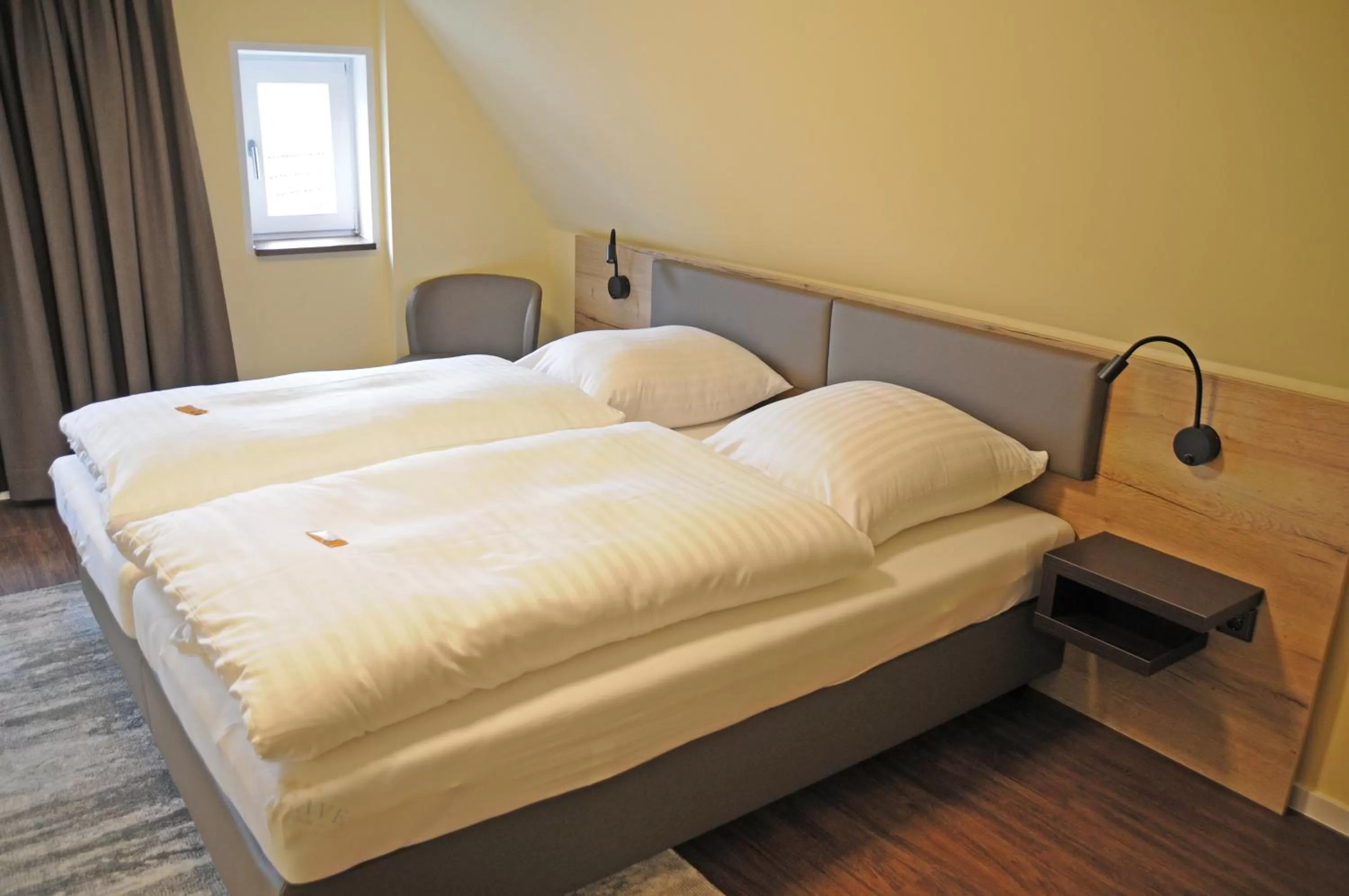 Bed in WIRTSHAUS am Niederntor