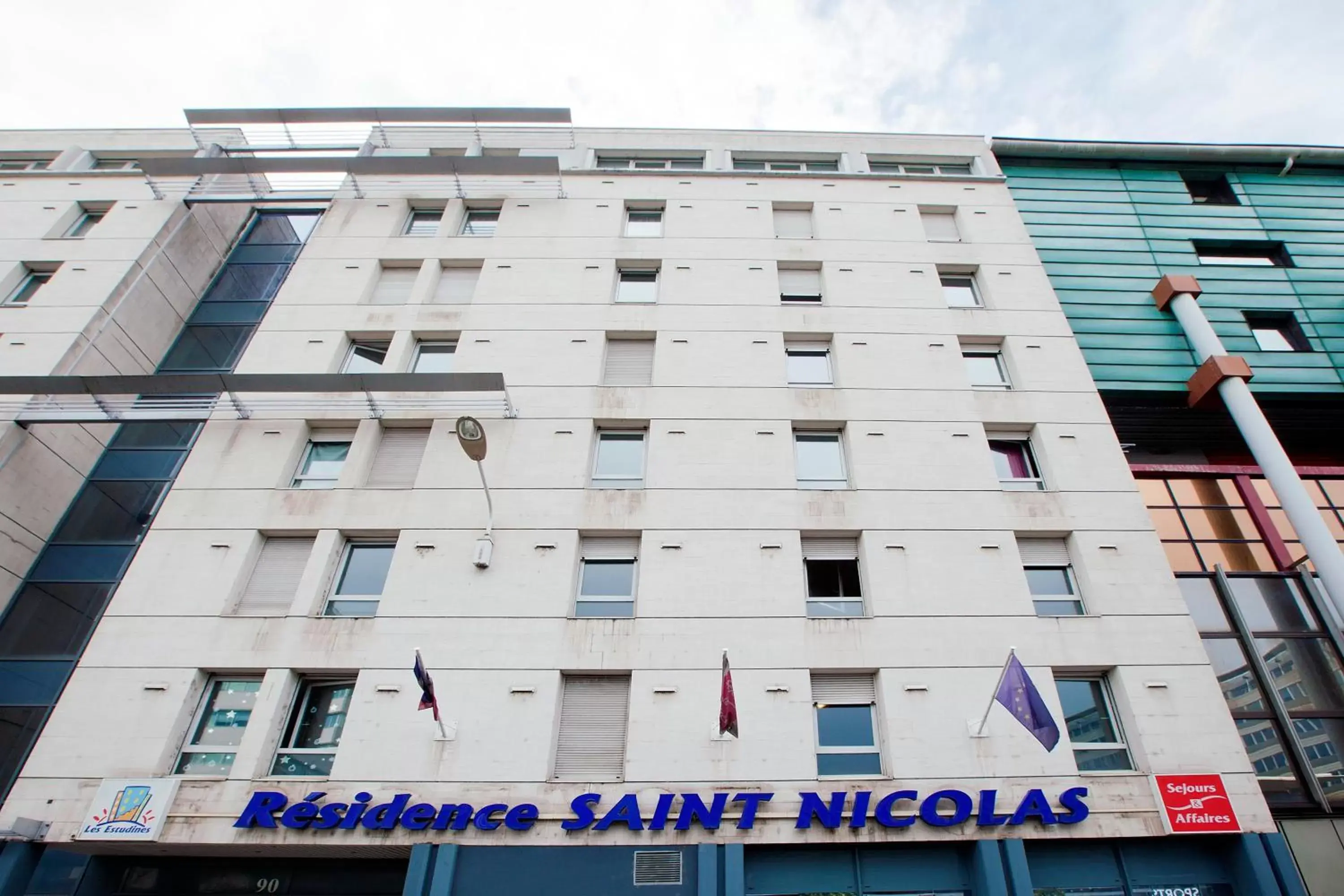 Facade/entrance, Property Building in Séjours & Affaires Lyon Saint-Nicolas