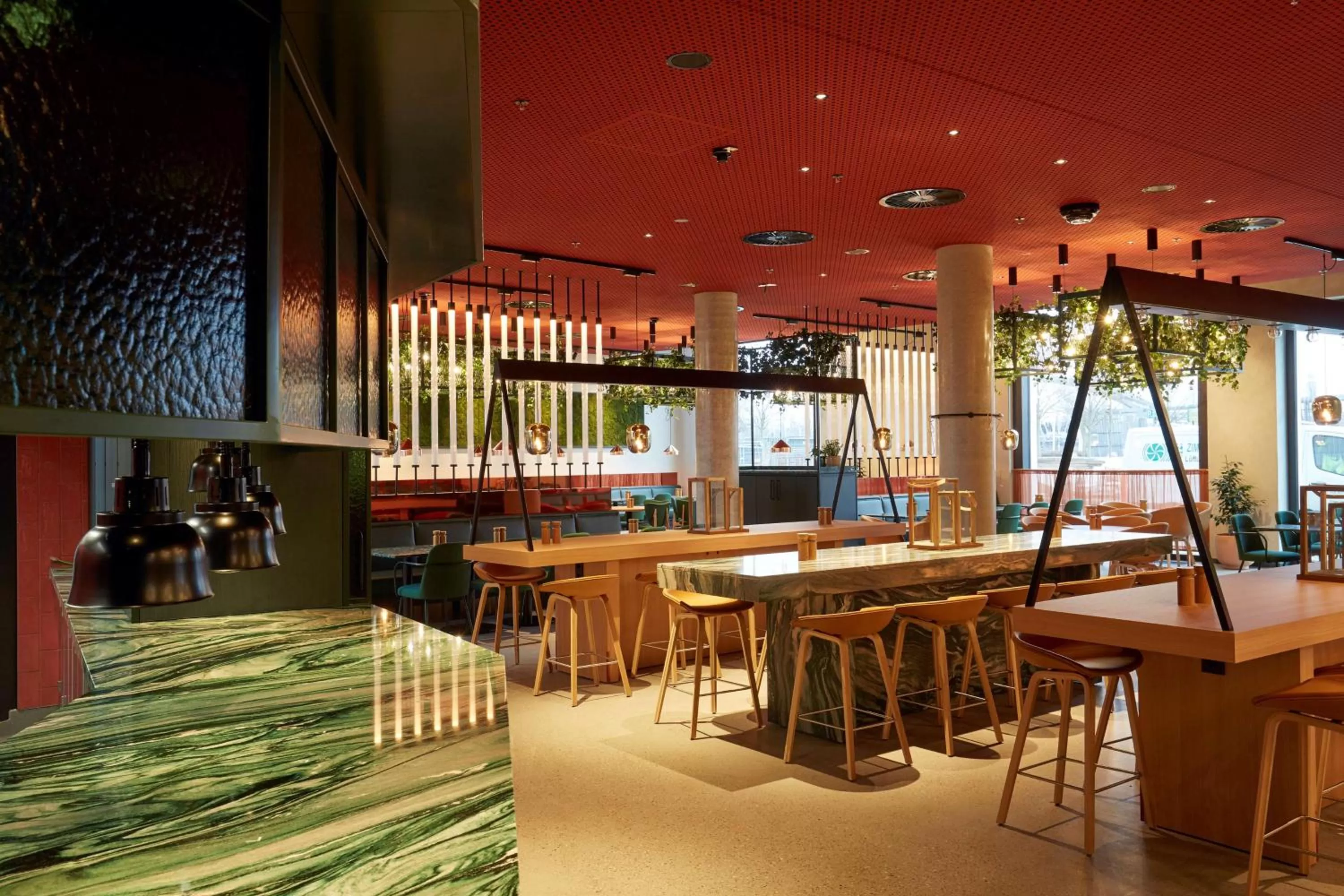 Restaurant/places to eat in Scandic Frankfurt Hafenpark