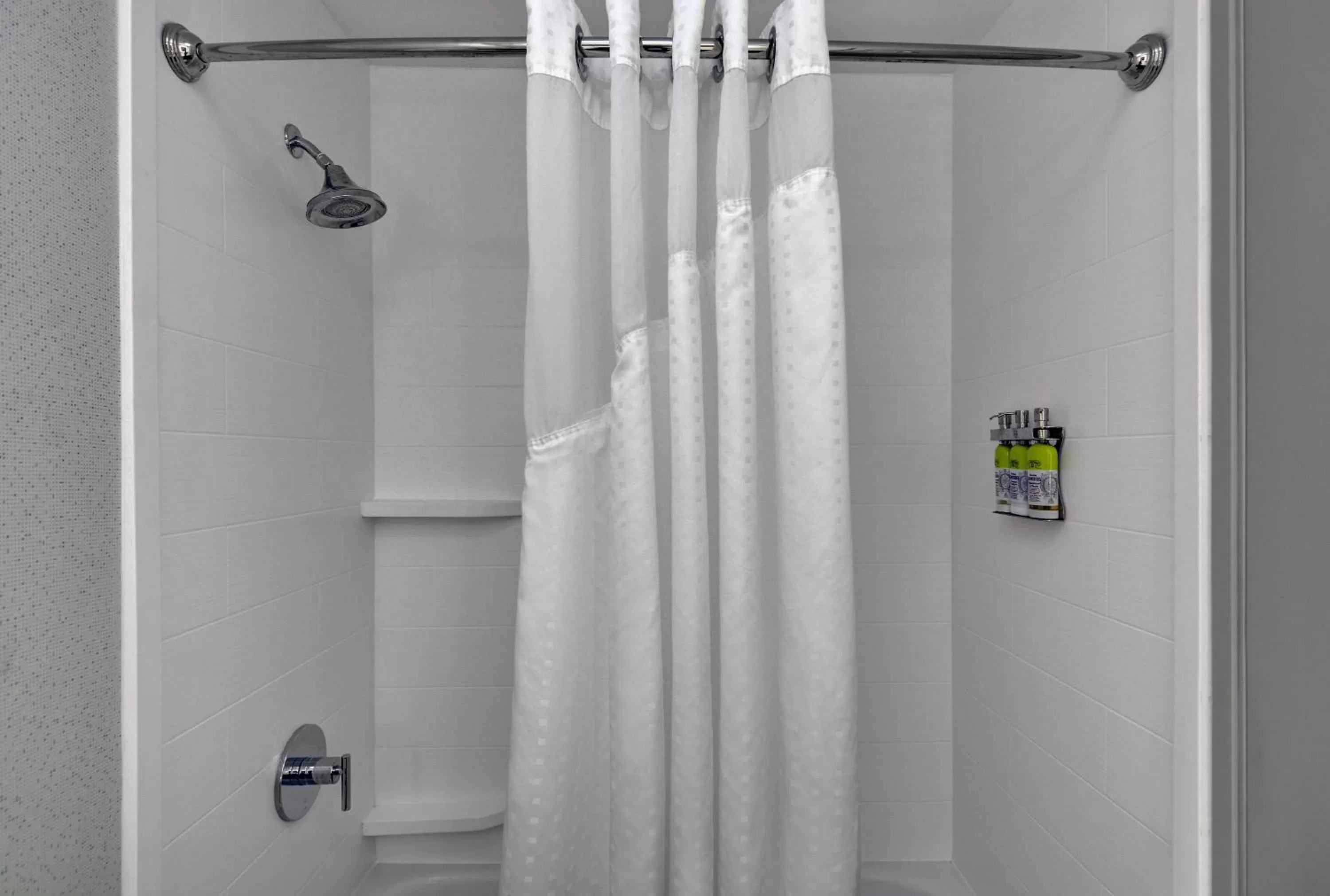 Bathroom in Holiday Inn Express Atmore by IHG