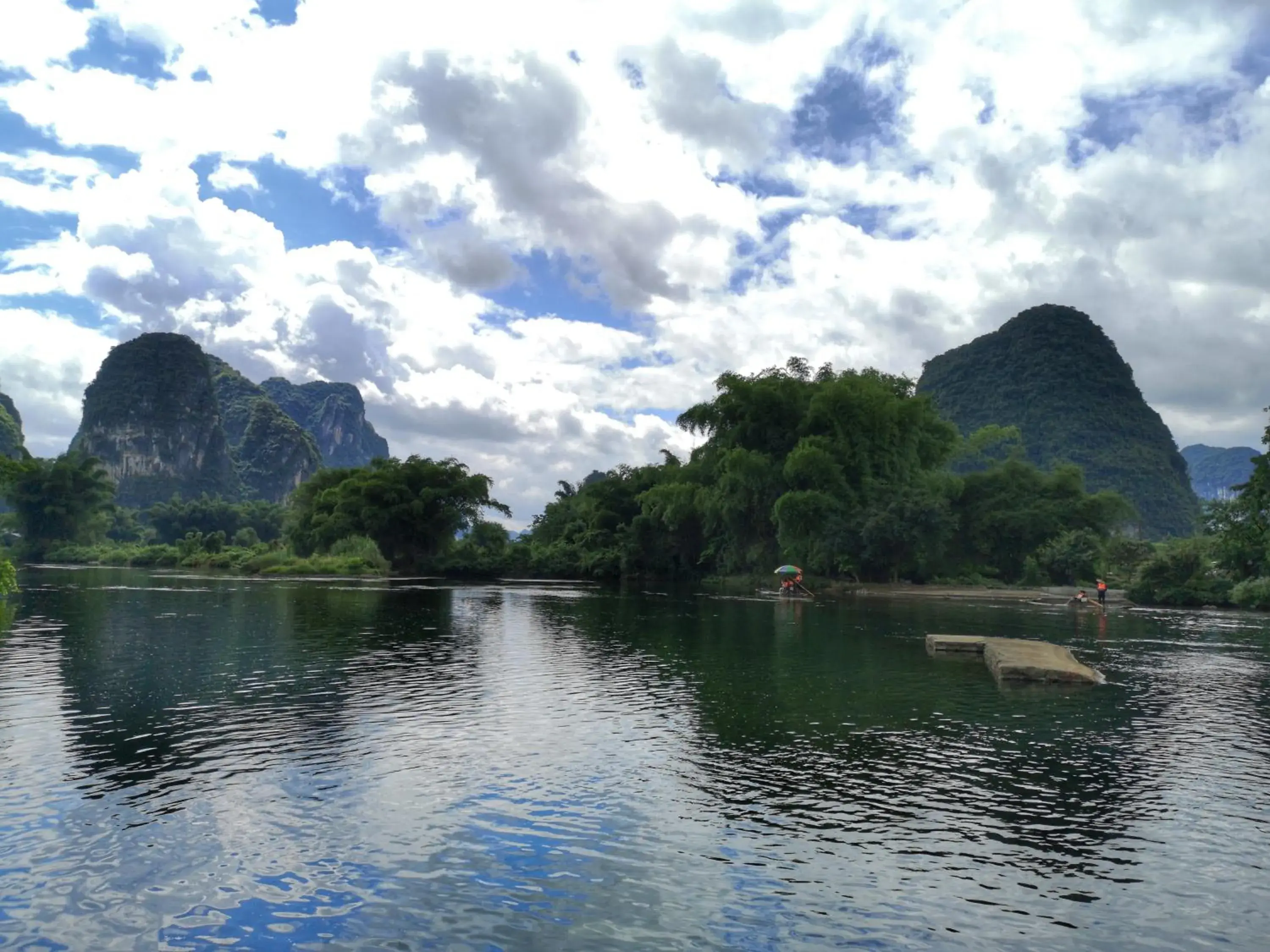 Hiking in Yangshuo Moondance Hotel