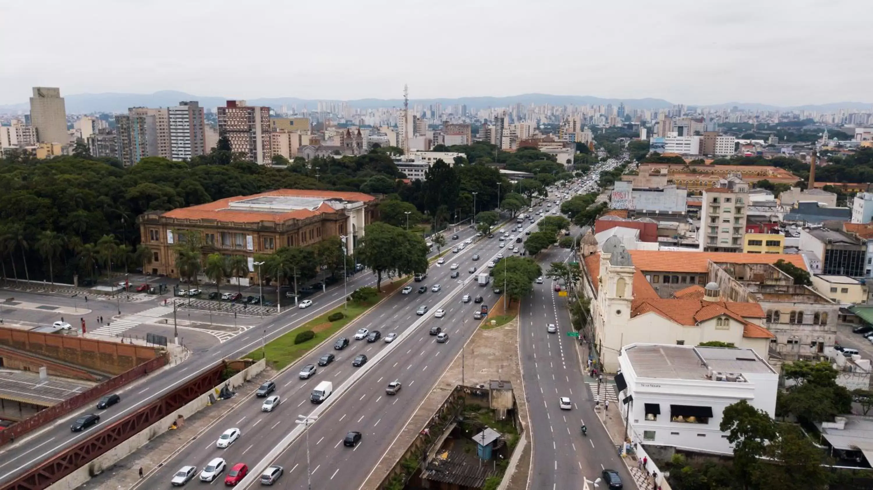 Neighbourhood in B&B HOTEL São Paulo Luz - Centro