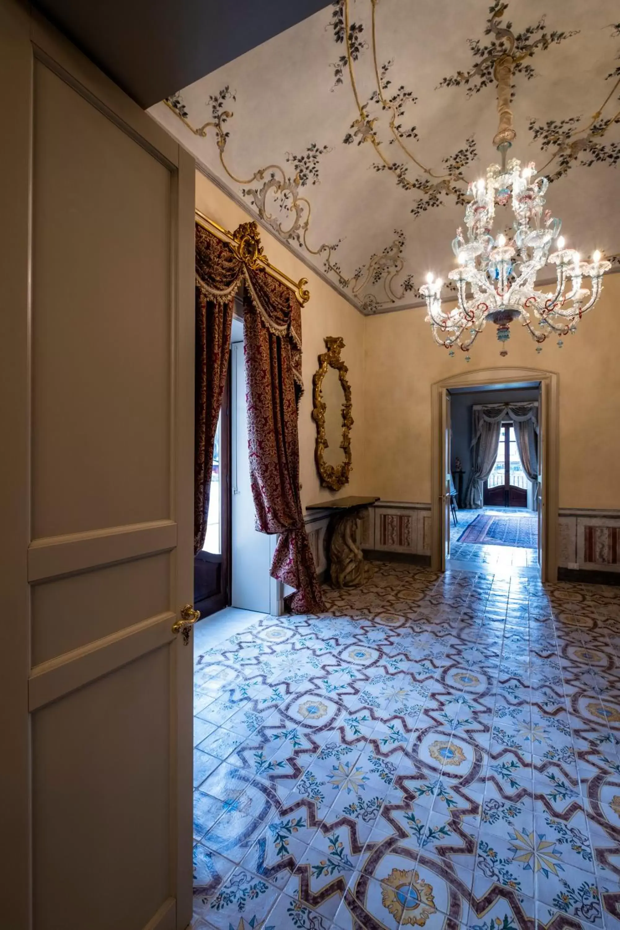 Decorative detail, Bed in Villa del Gattopardo