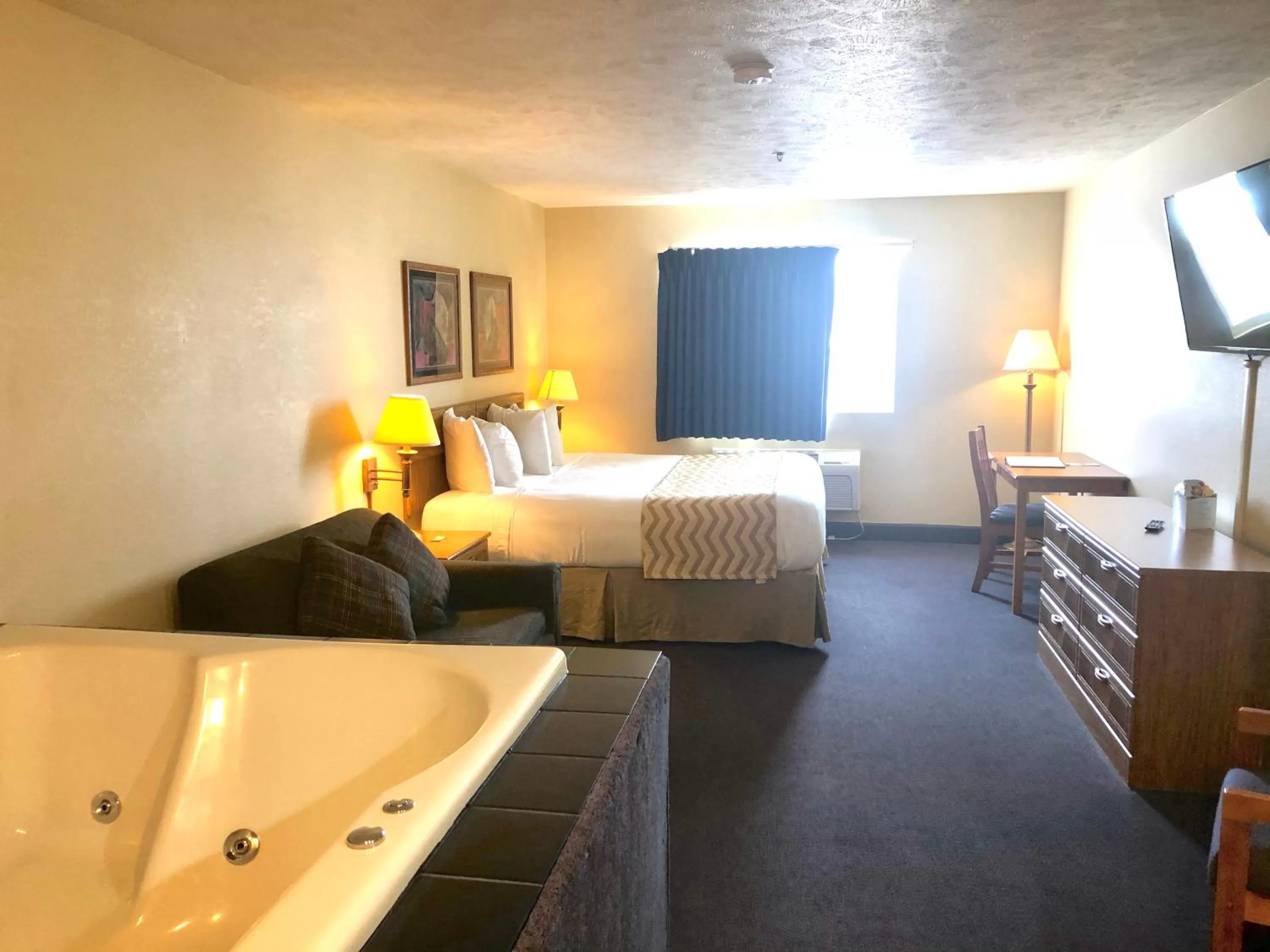 Bed in Travelodge by Wyndham Grand Island