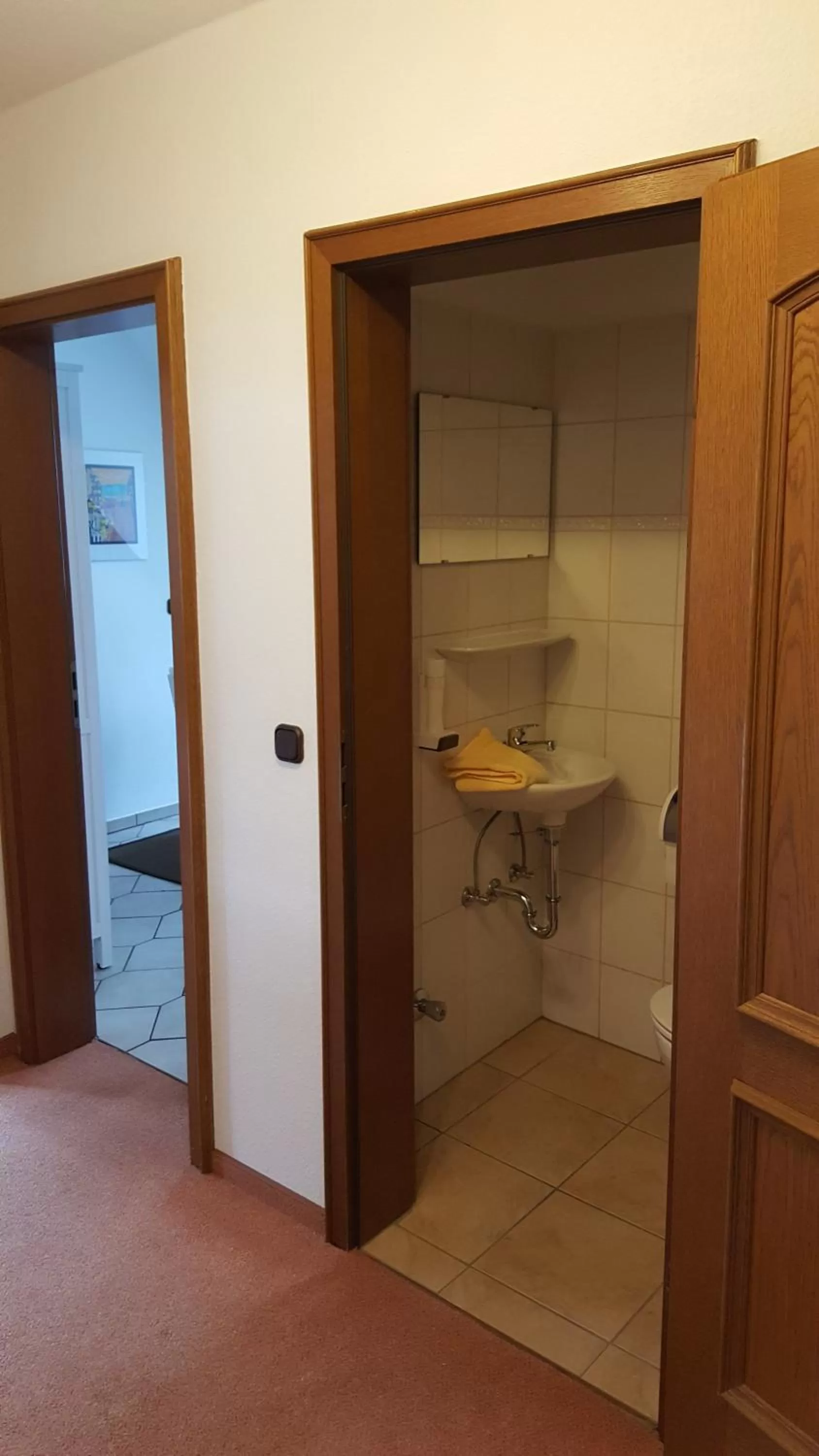 Photo of the whole room in Hotel Goldflair am Rathaus