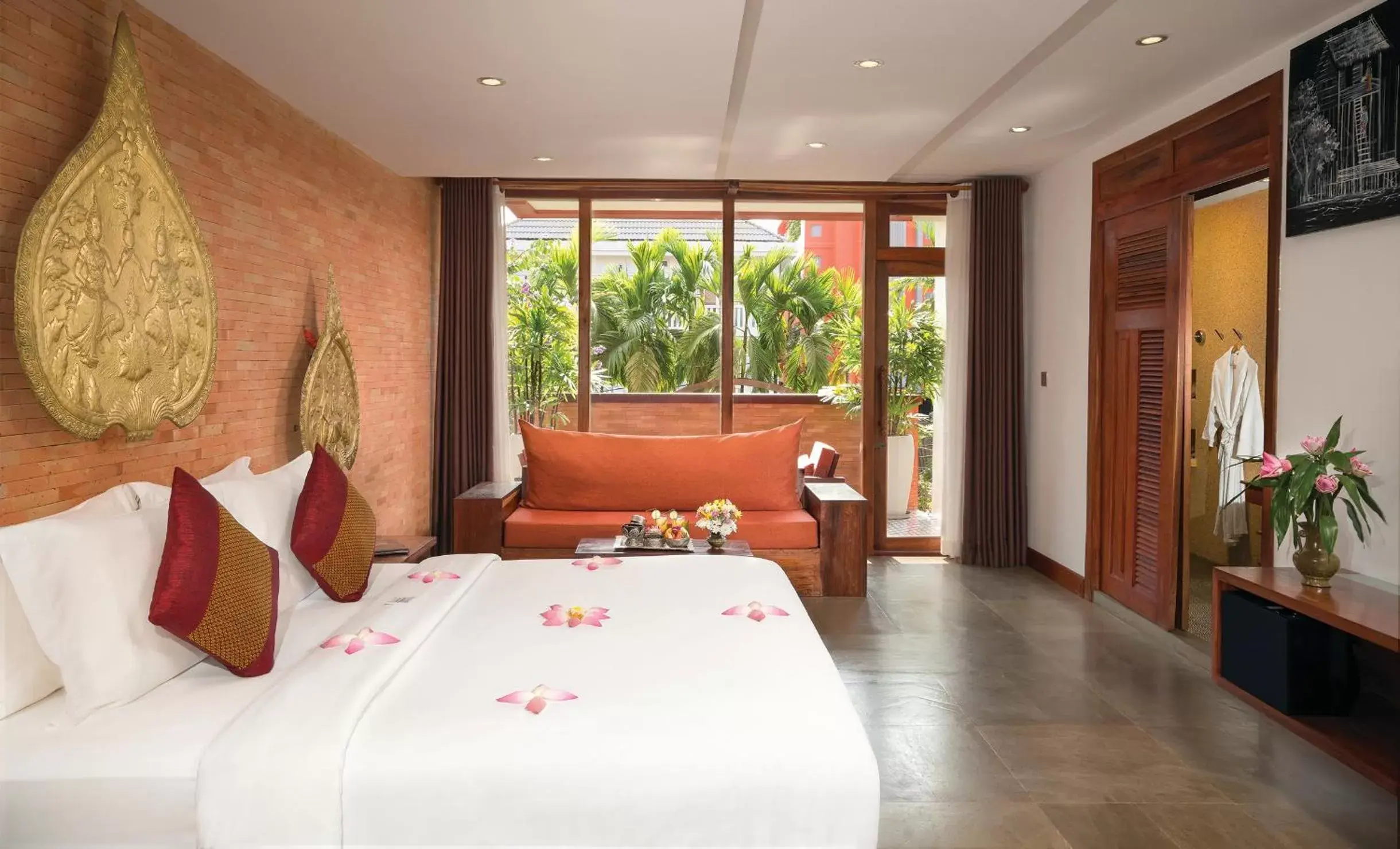 Balcony/Terrace, Bed in Golden Temple Residence Balcony/Terrace, Bed in Golden Temple Residence