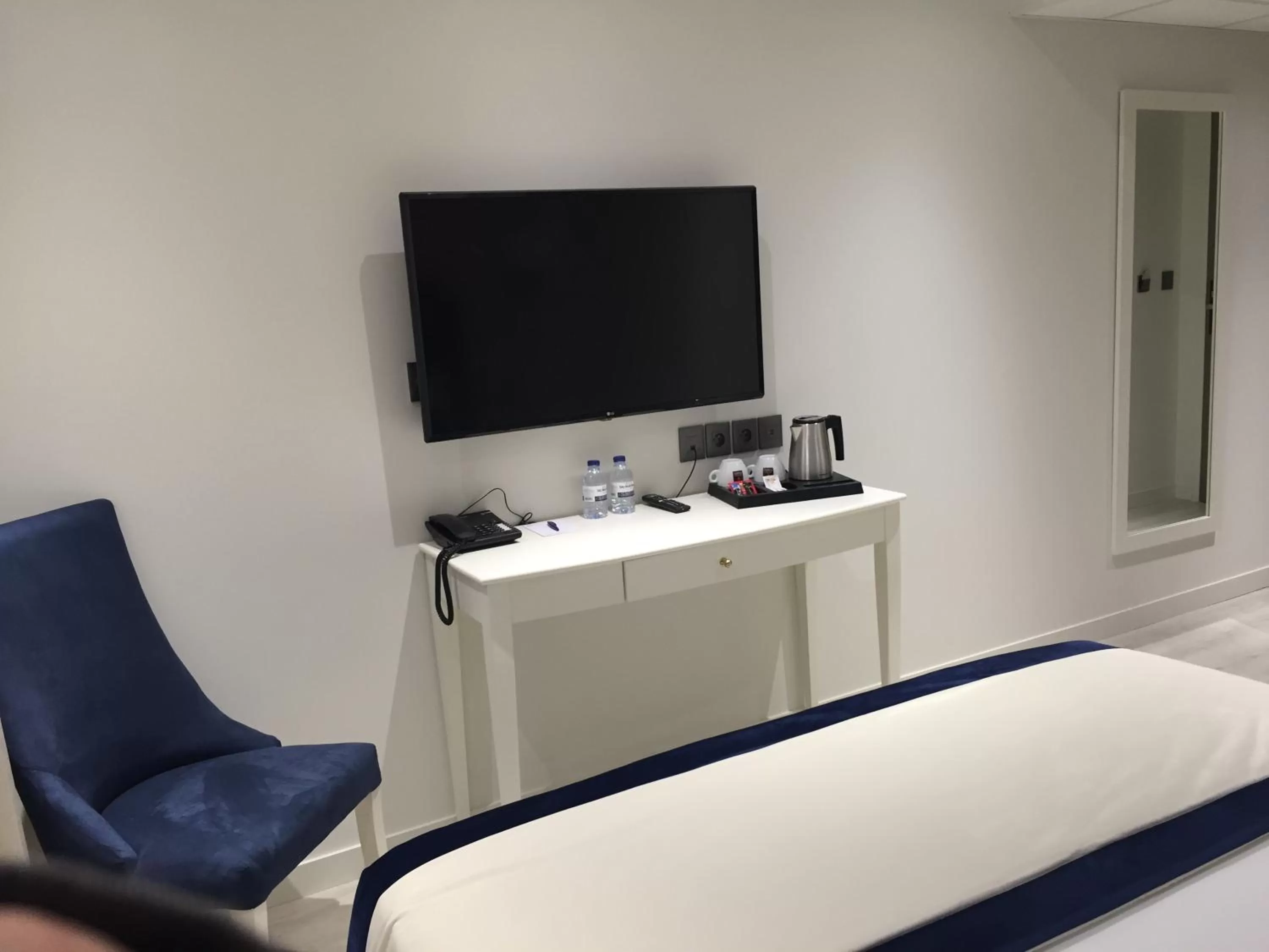 Bed in HOTEL LES 3 VALLÉES