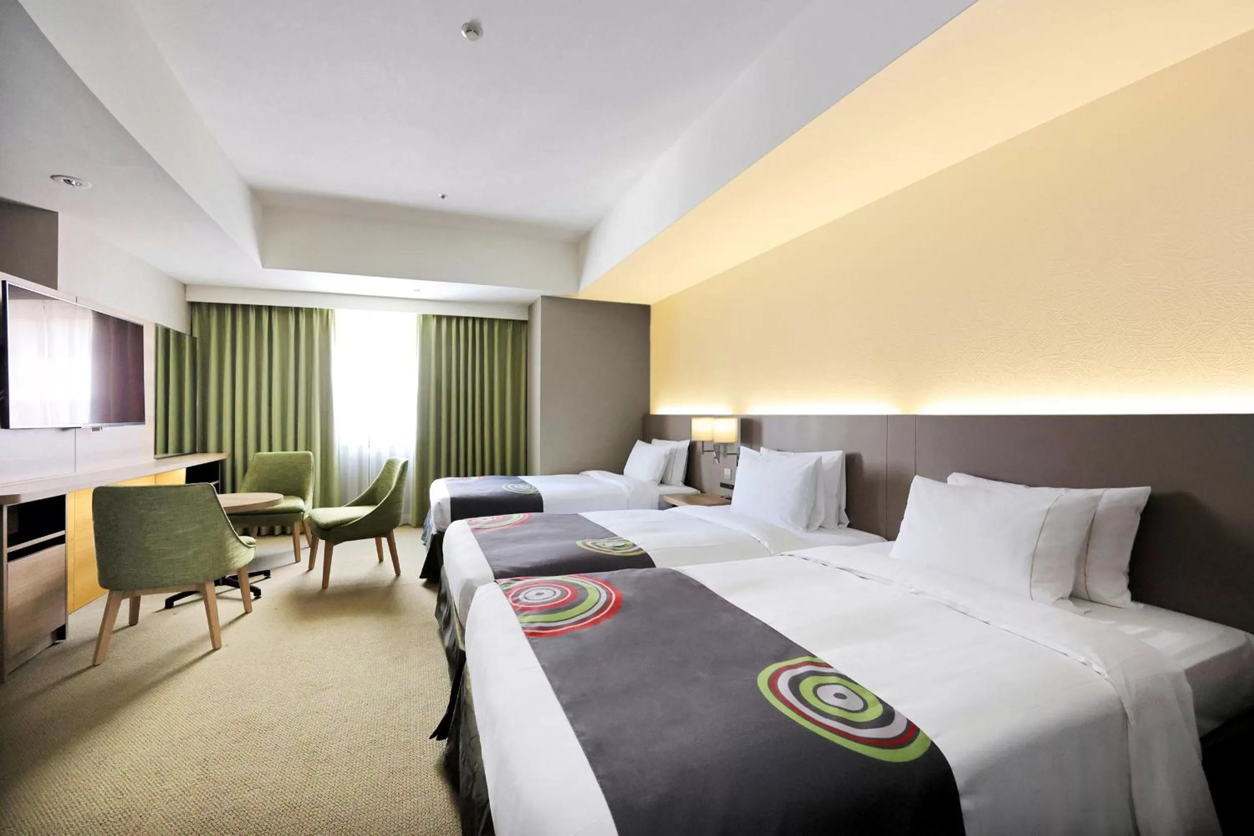 Photo of the whole room, Bed in The Royal Park Hotel Fukuoka