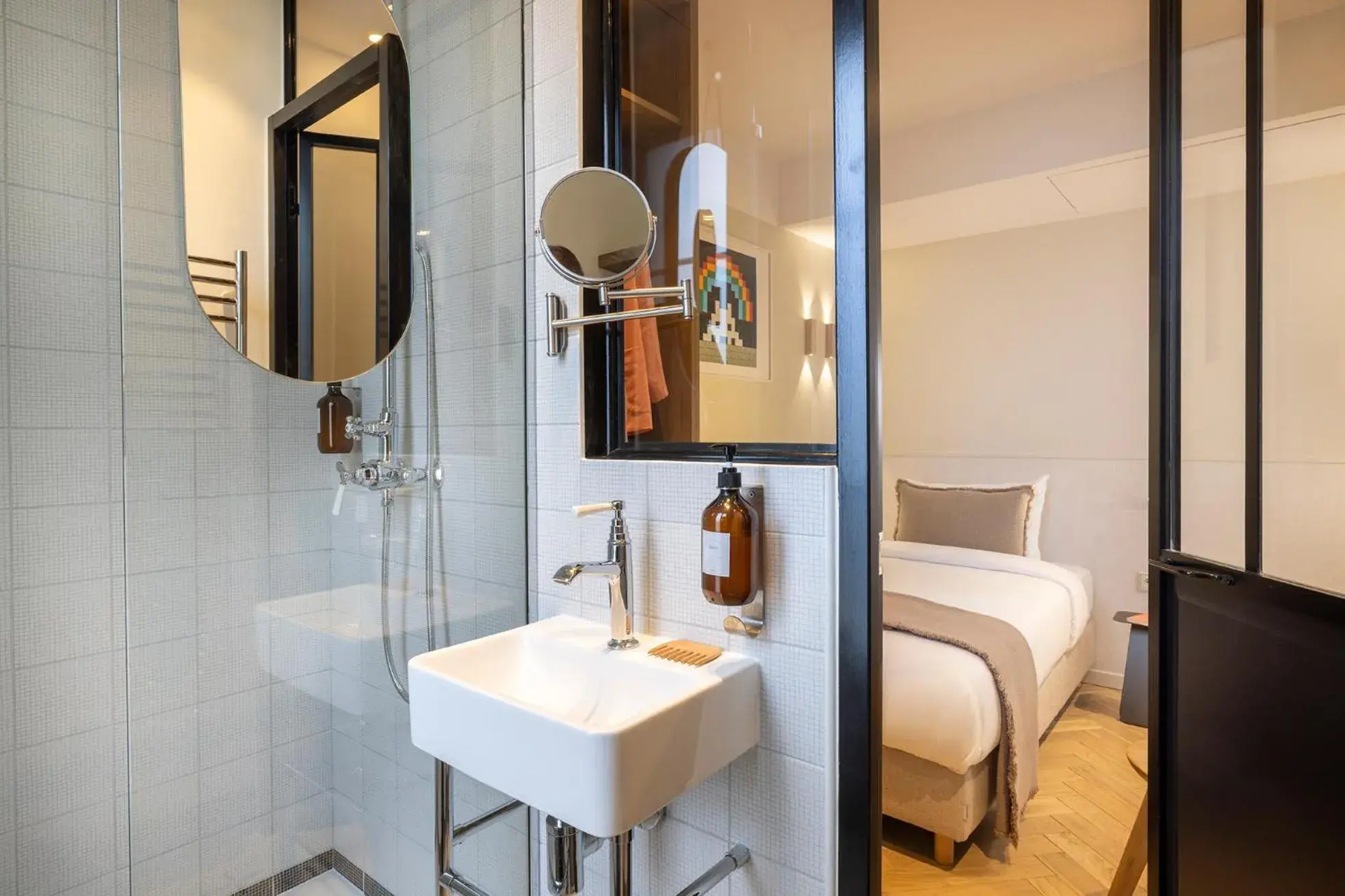 Shower, Bathroom in Hôtel Le Daum