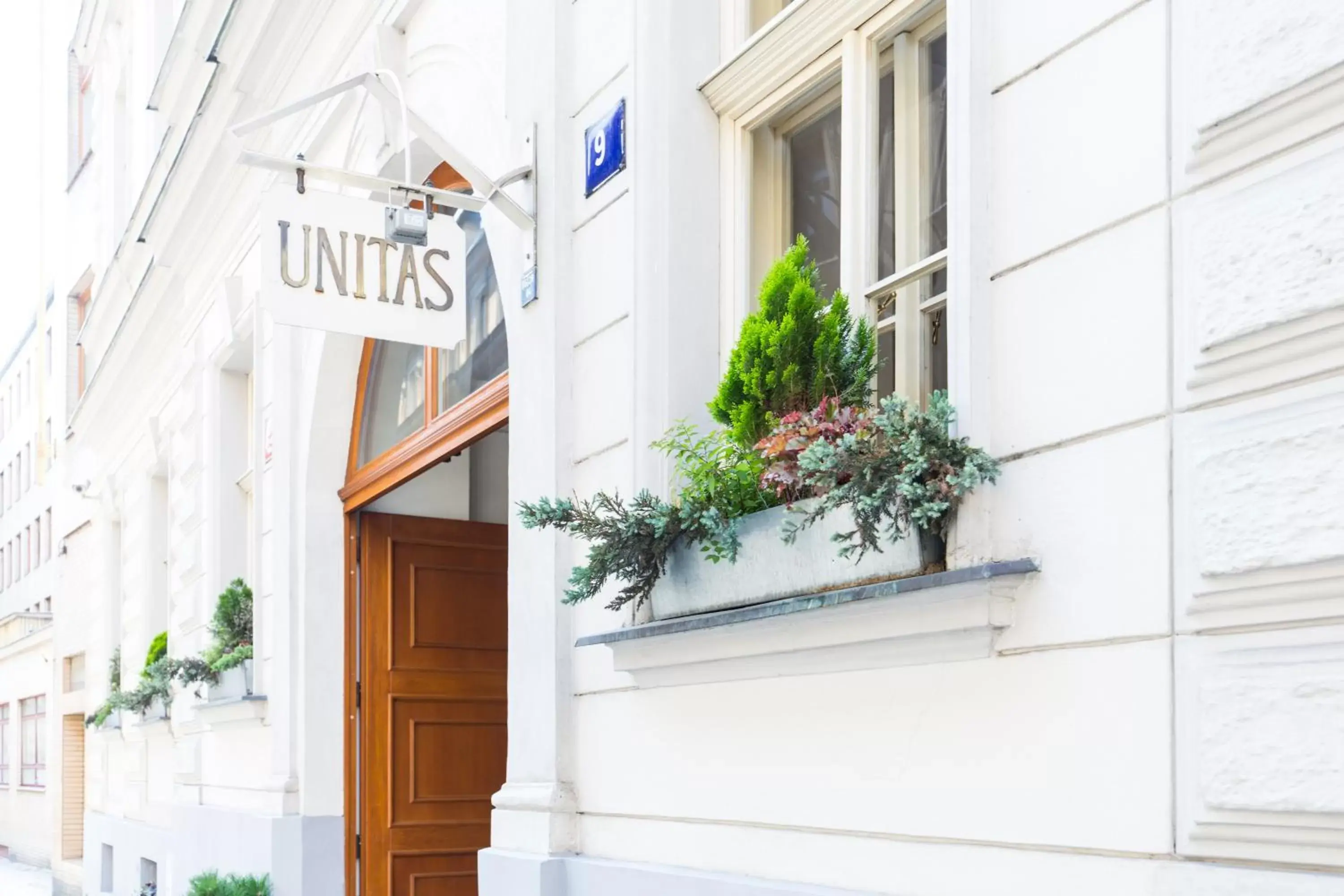 Facade/entrance, Property Building in Unitas Hotel