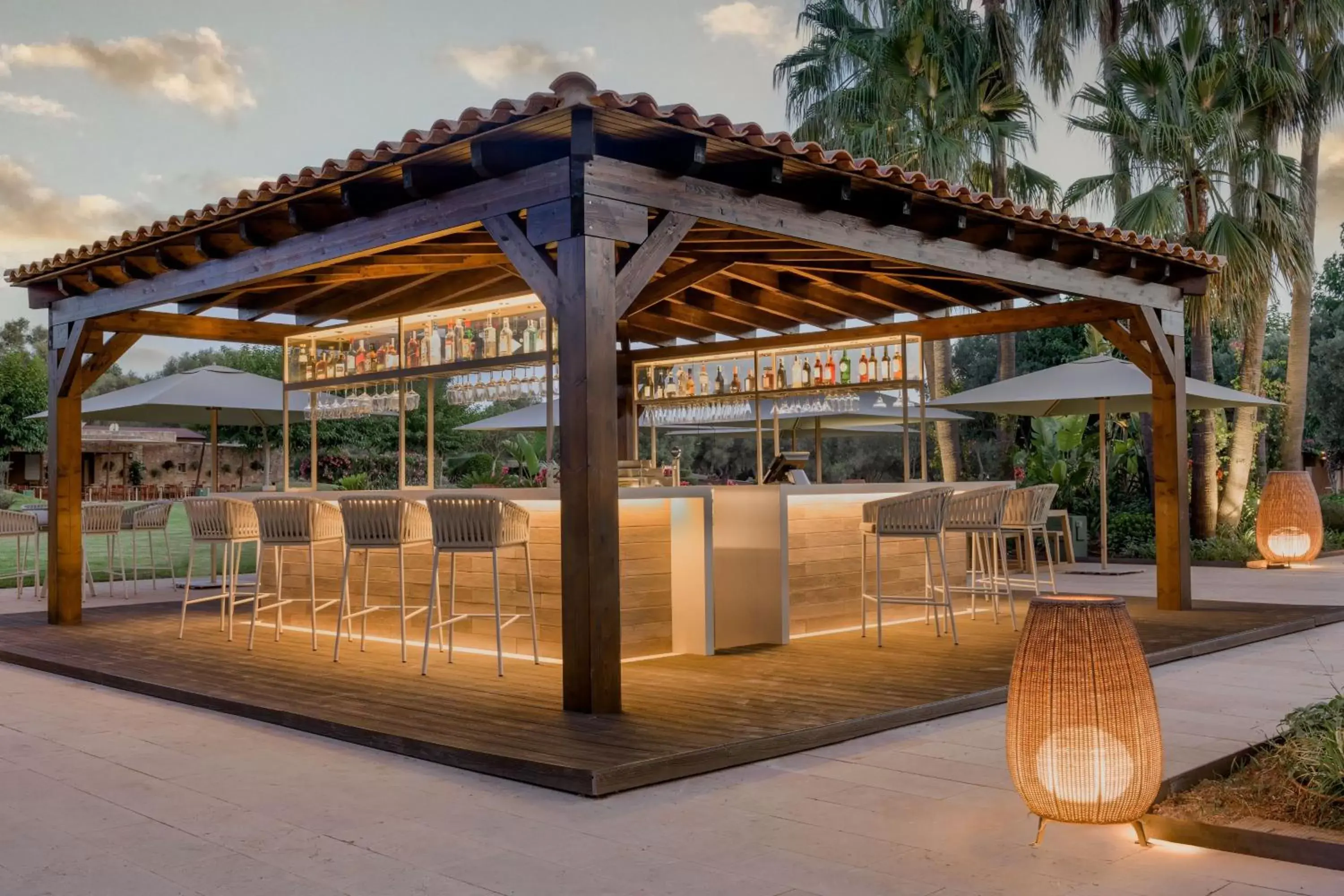 Restaurant/places to eat in Hacienda Son Antem Golf Resort, Autograph Collection