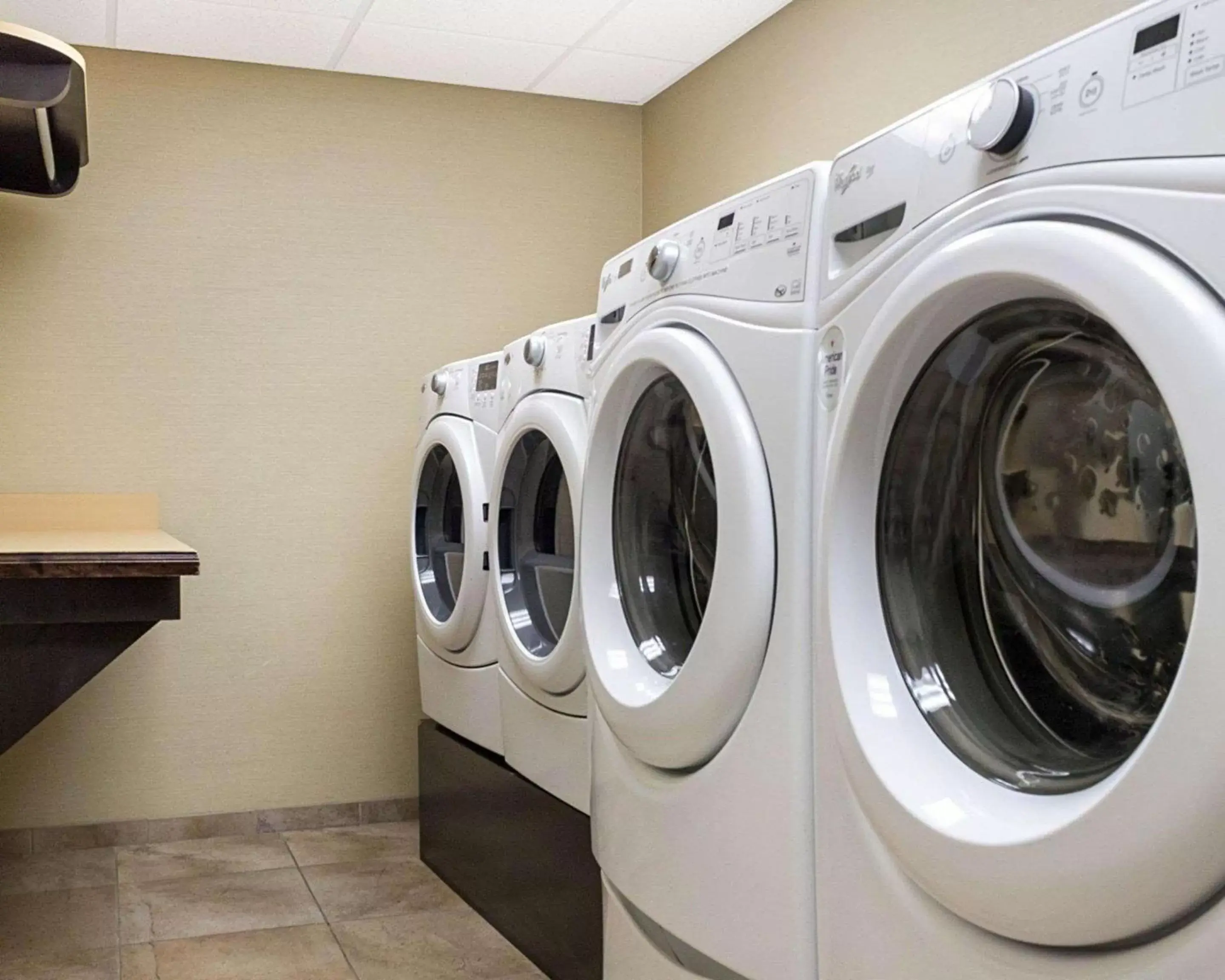 laundry in MainStay Suites Bismarck