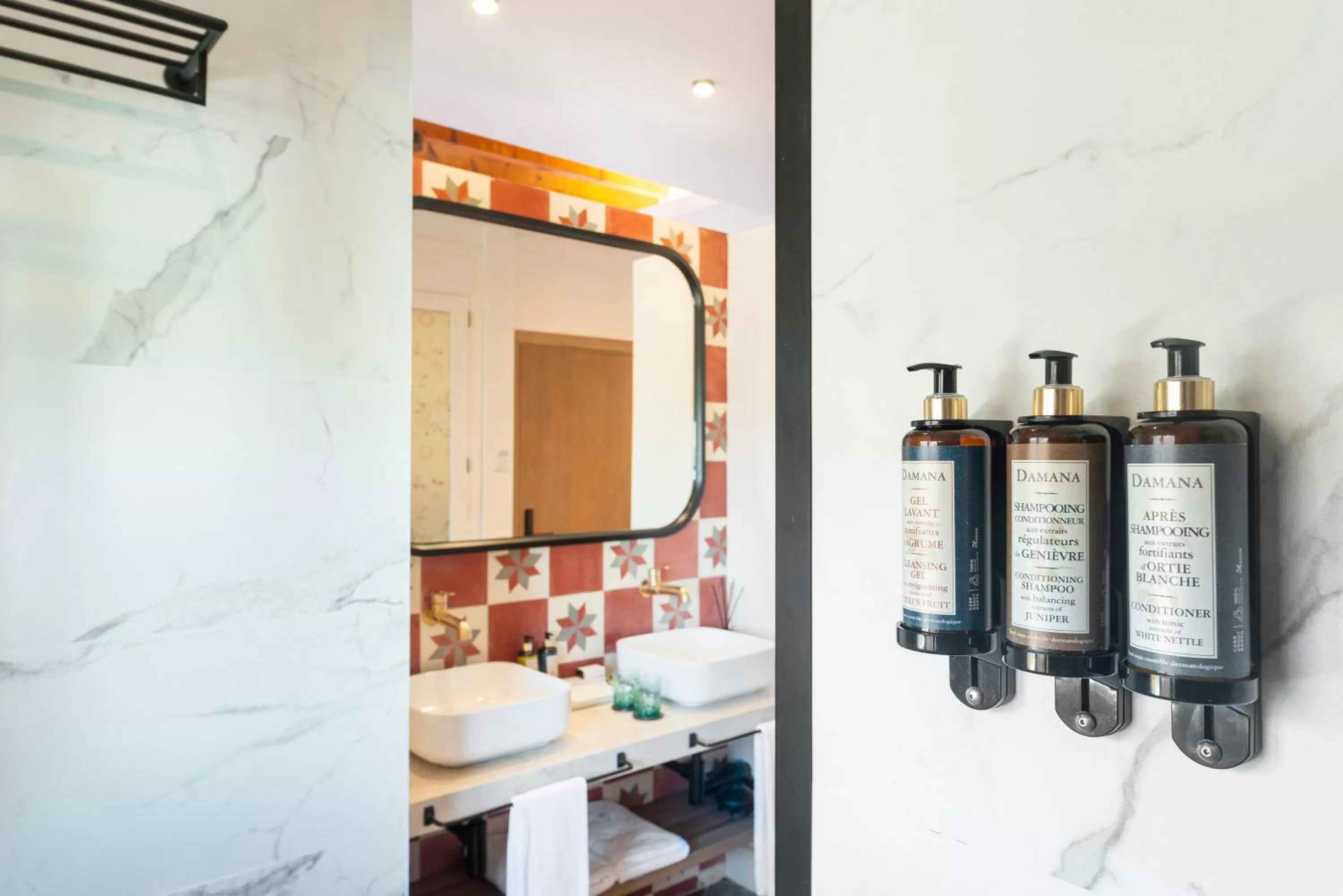 Shower in Hotel Can Quetglas