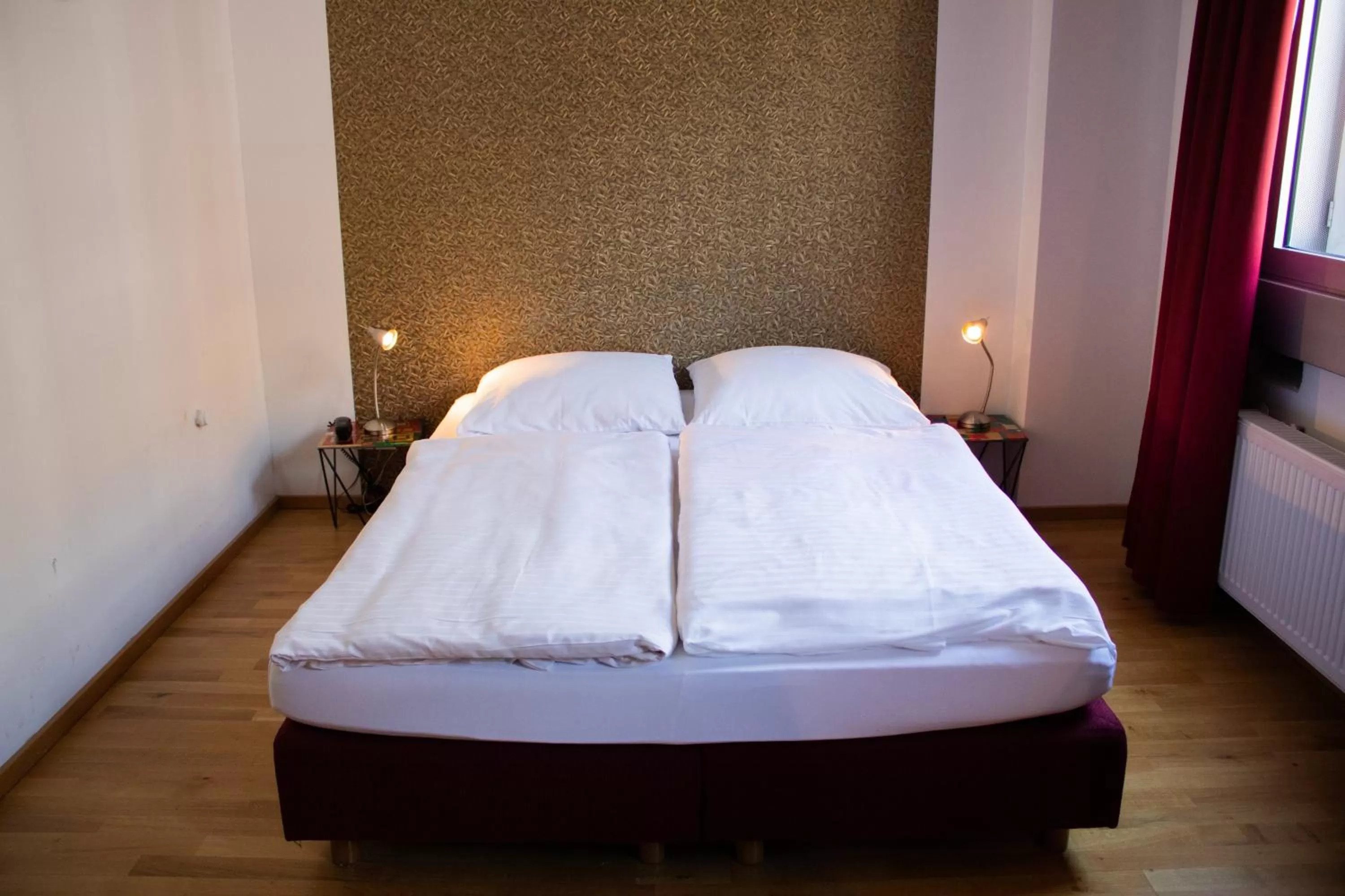 Bed in Hotel Stern - Self Check-In