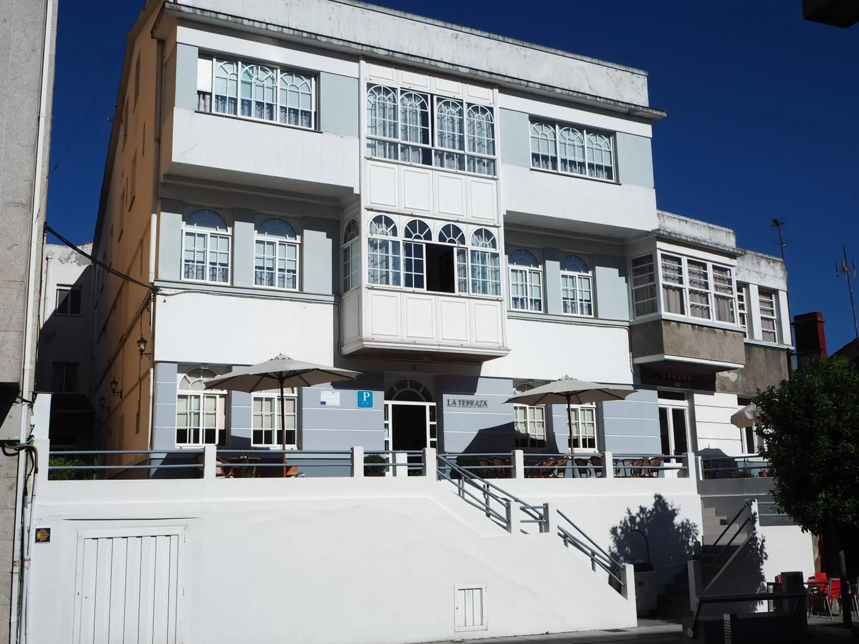 Facade/entrance, Winter in Hotel La Terraza