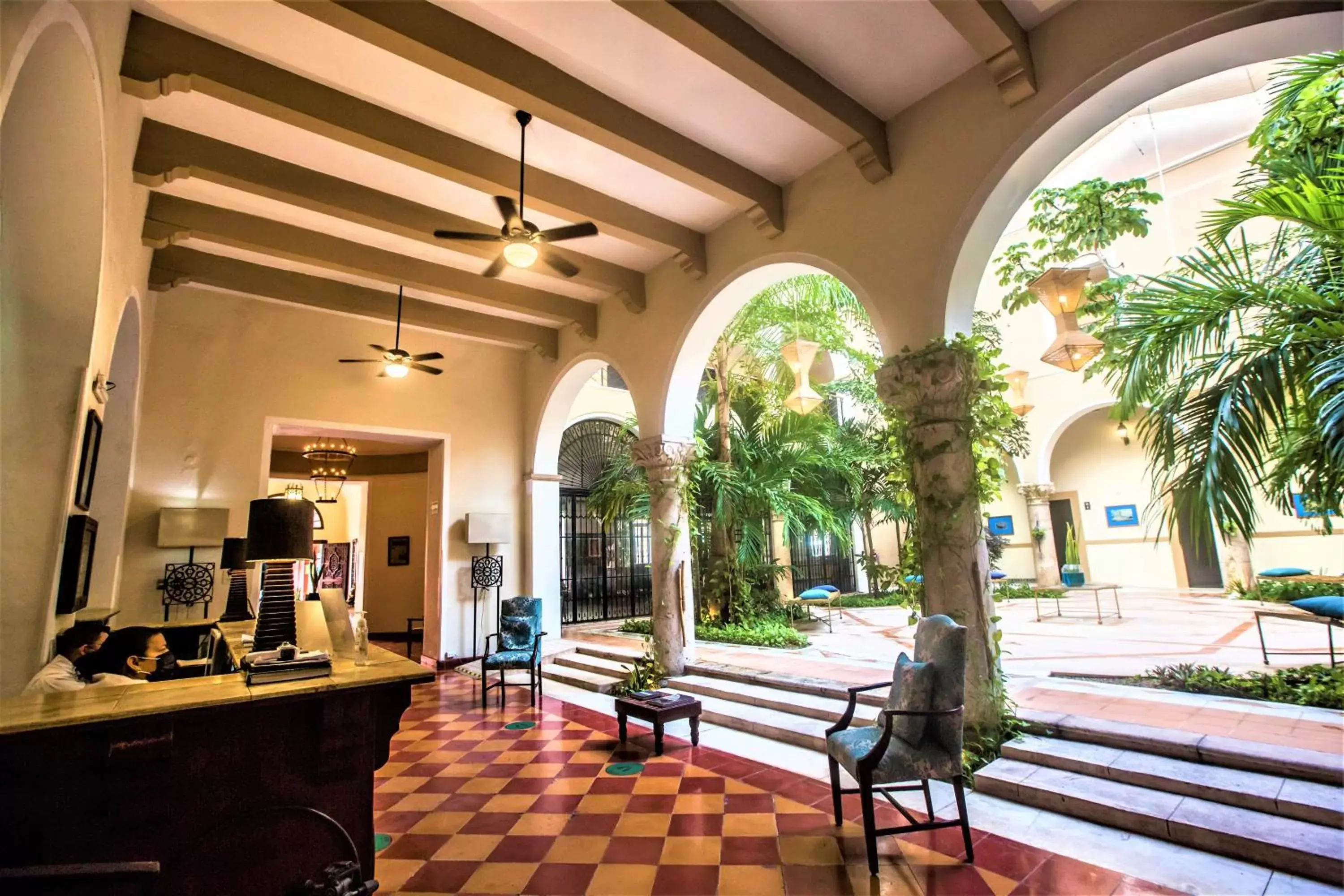 Lobby or reception in Hotel Merida Lobby or reception in Hotel Merida