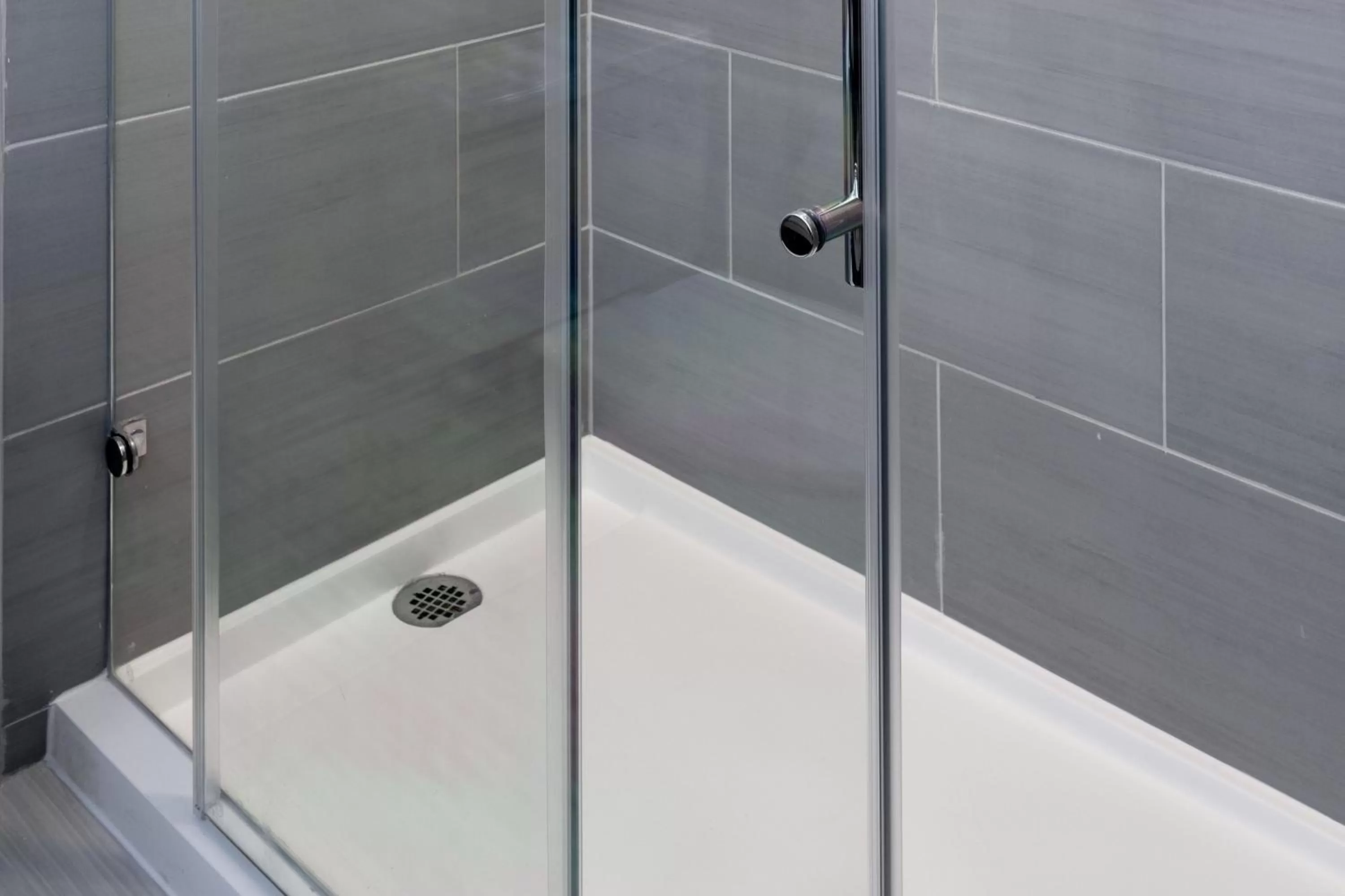 Bathroom in Marriott Greensboro Downtown