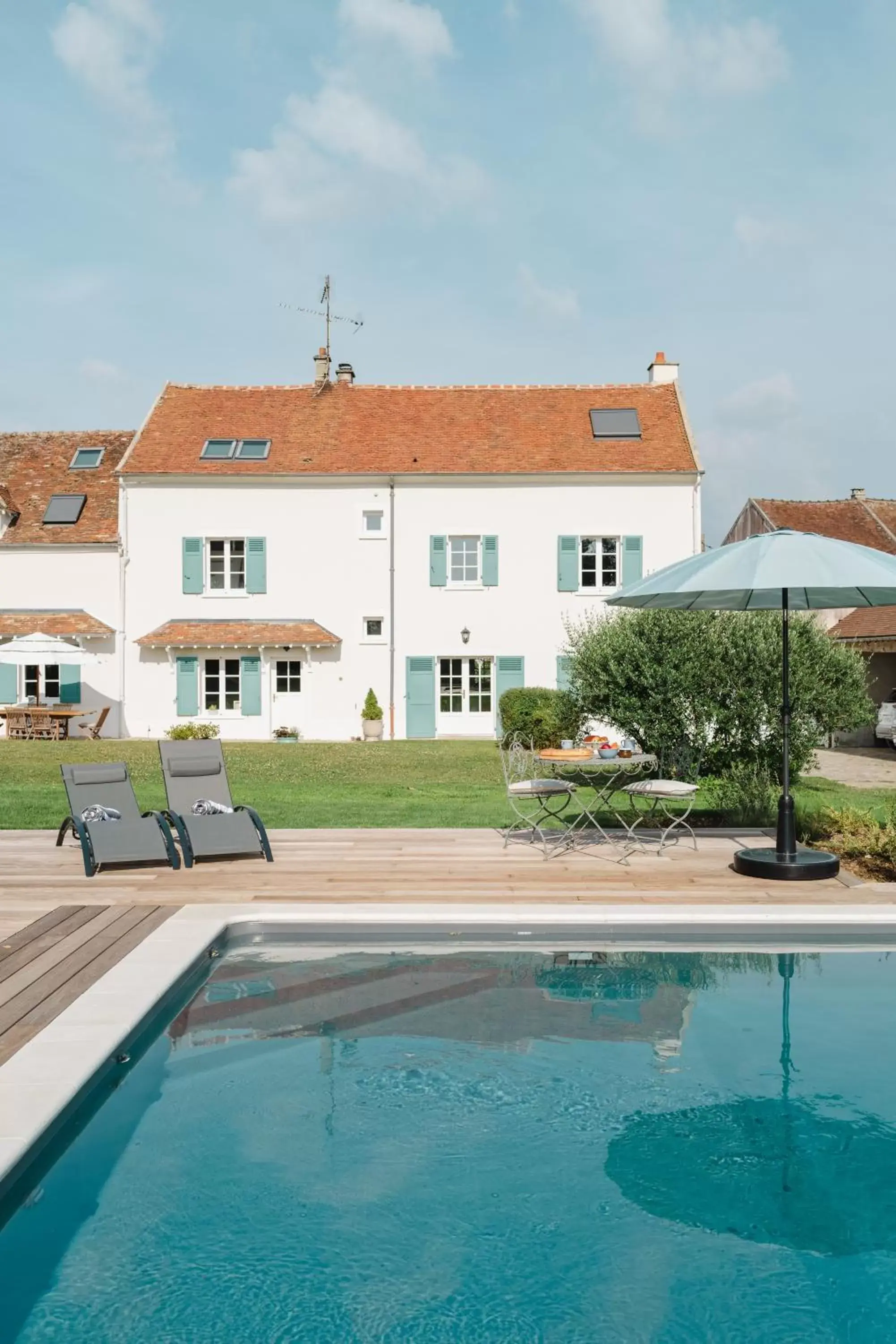 Property building, Swimming Pool in Domaine de Jouarre