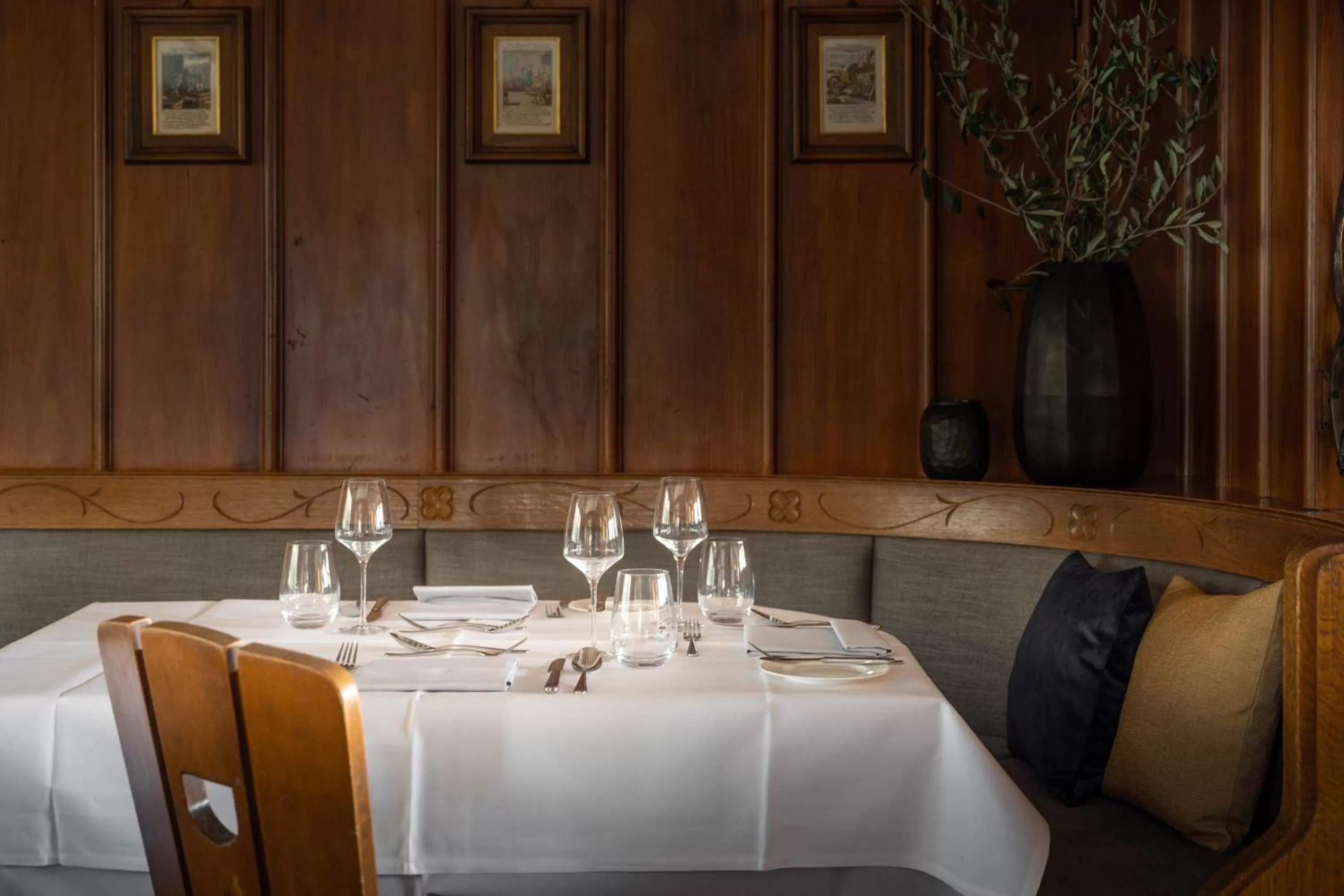 Restaurant/places to eat in Hotel Maier