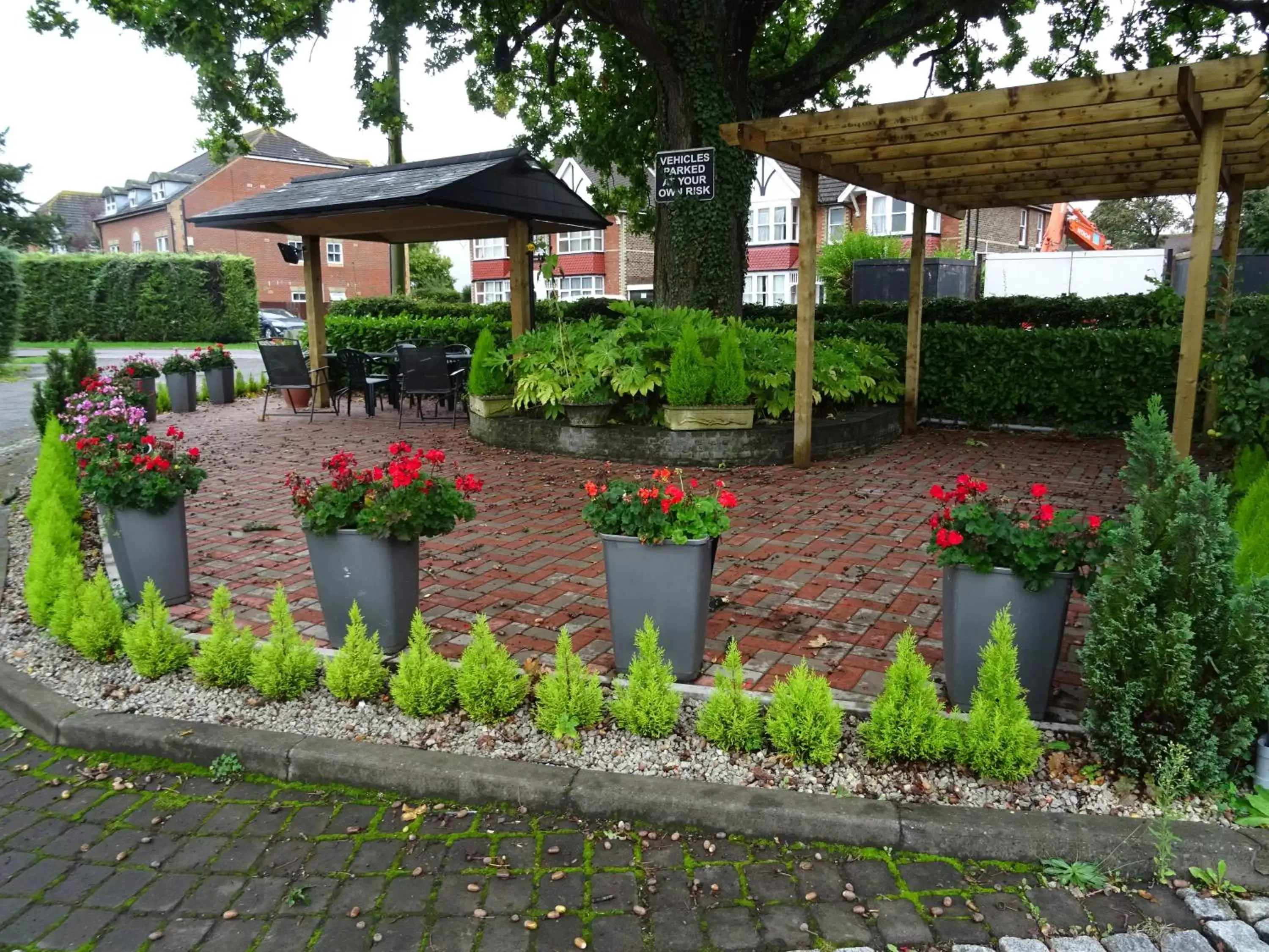 Patio in The Gatwick White House Hotel