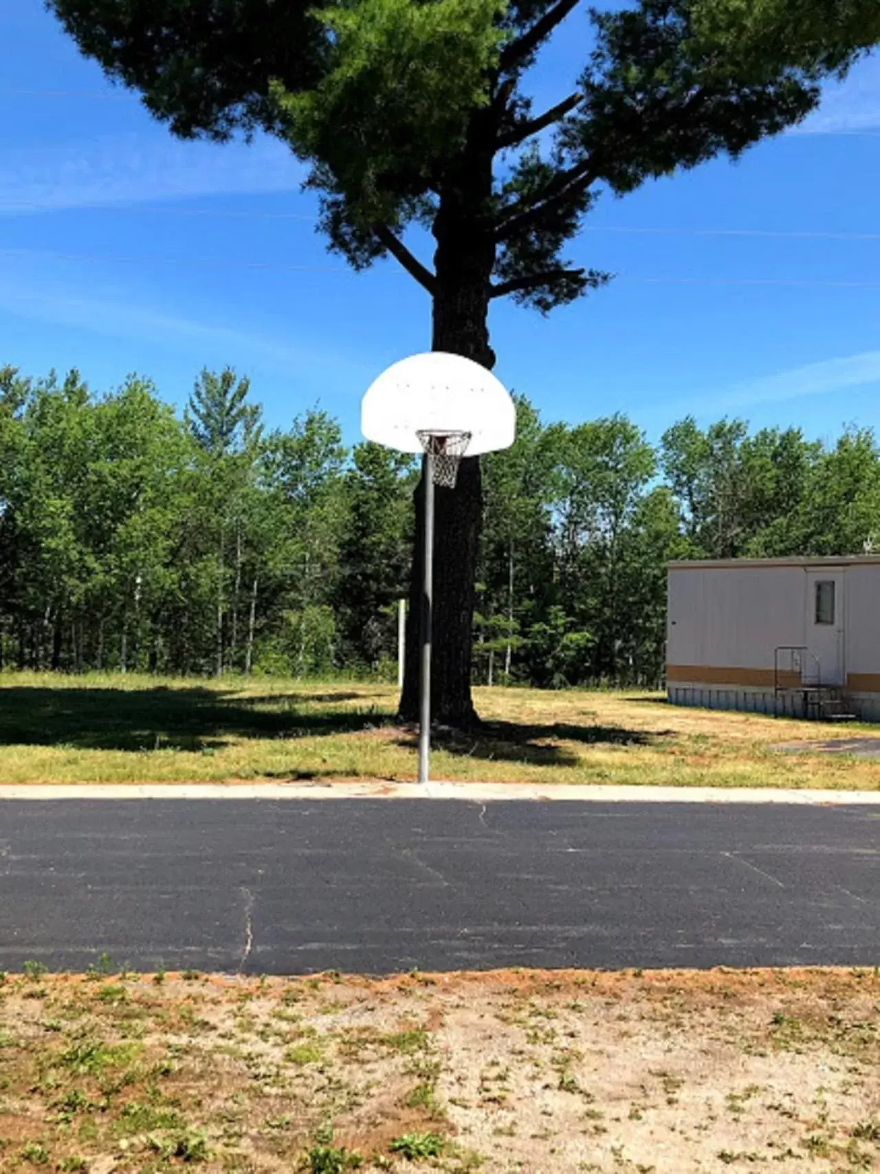 Children play ground in Waterway Inn