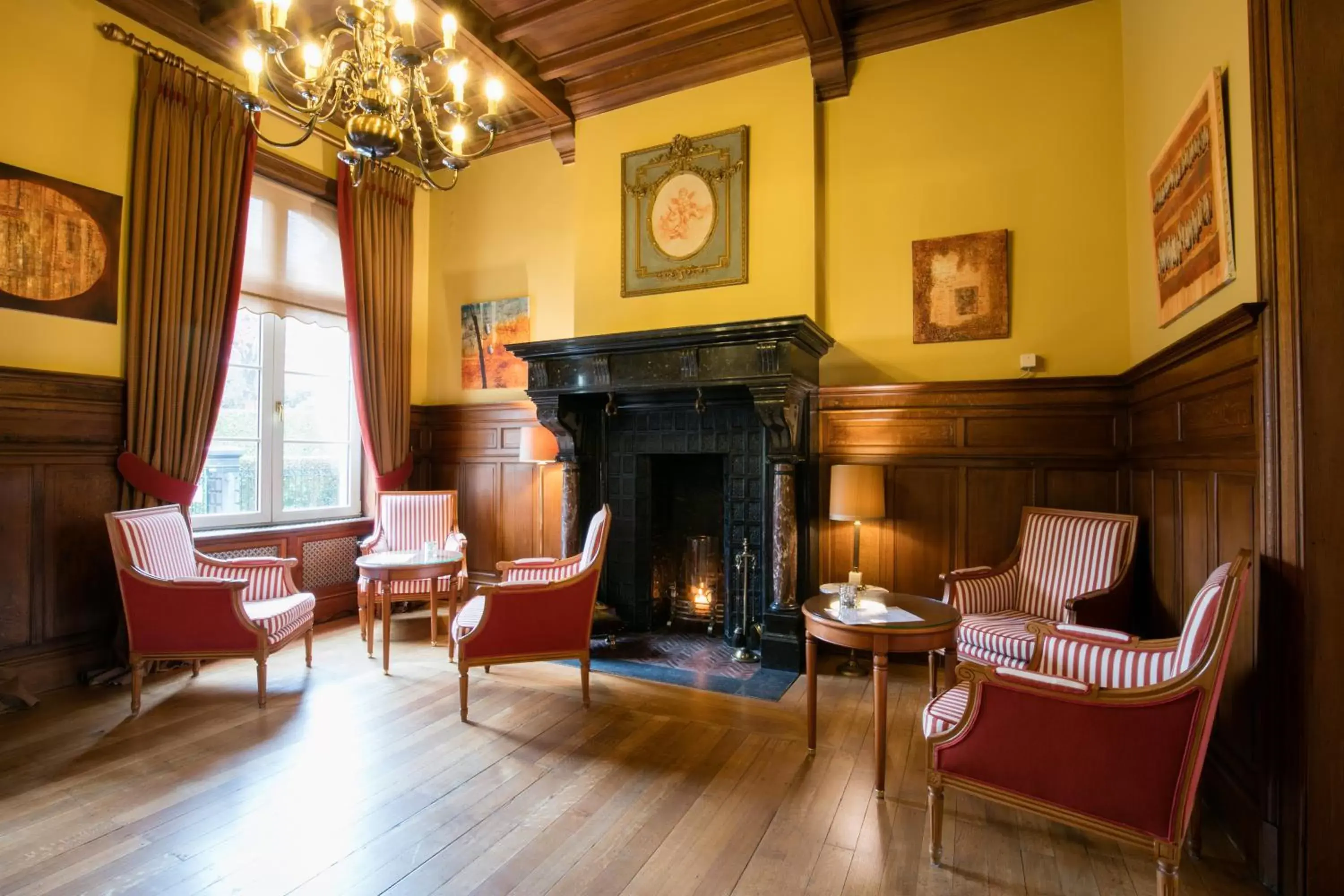 Lobby or reception, Seating Area in La Villa des Fleurs