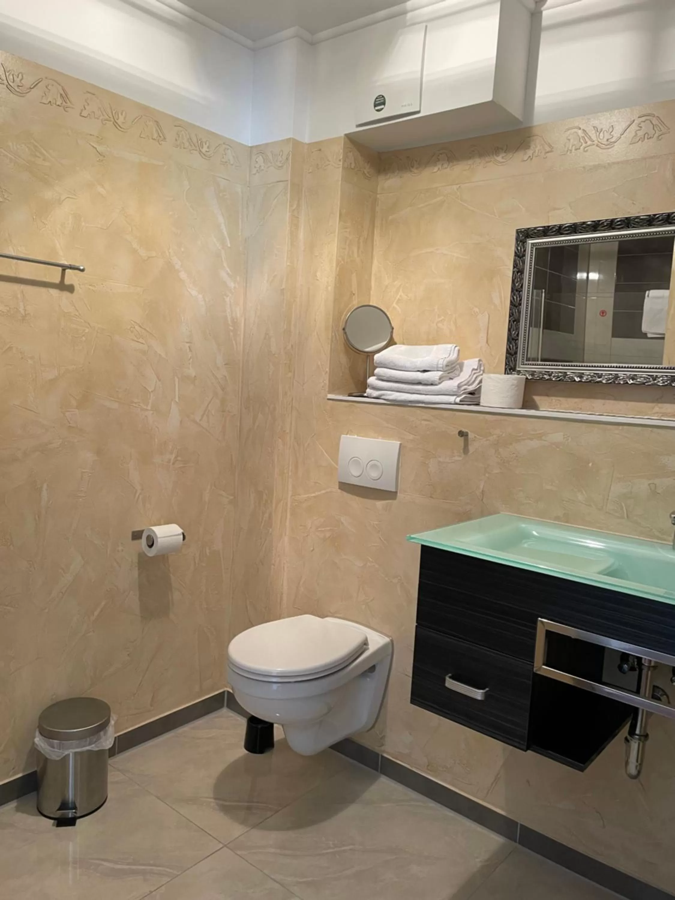 Bathroom in Hotel Neptun